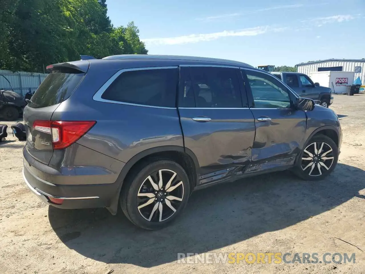 3 Photograph of a damaged car 5FNYF5H67MB014007 HONDA PILOT 2021