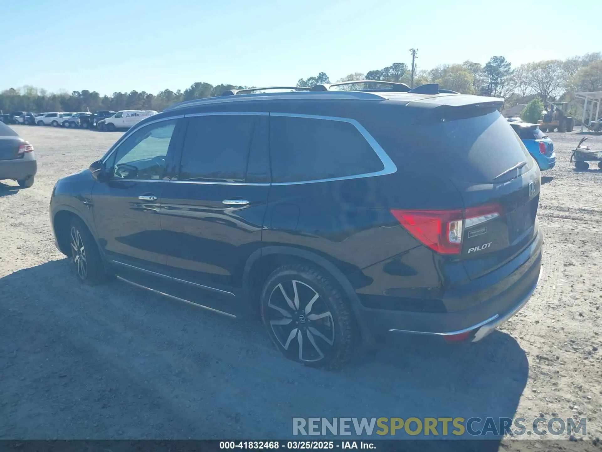 3 Photograph of a damaged car 5FNYF5H69MB034145 HONDA PILOT 2021