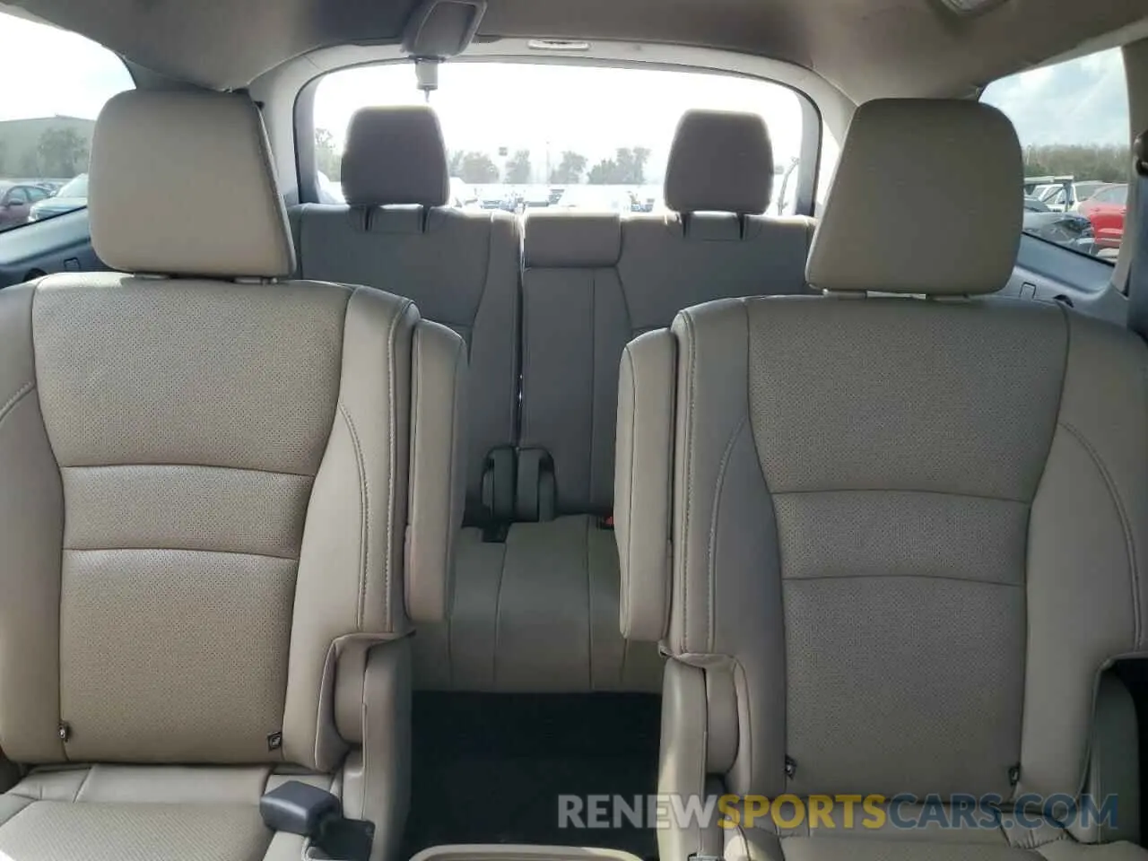 10 Photograph of a damaged car 5FNYF6H00MB064376 HONDA PILOT 2021