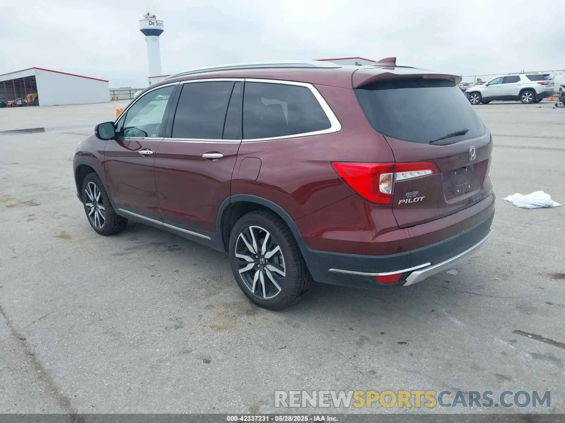 3 Photograph of a damaged car 5FNYF6H02MB042122 HONDA PILOT 2021