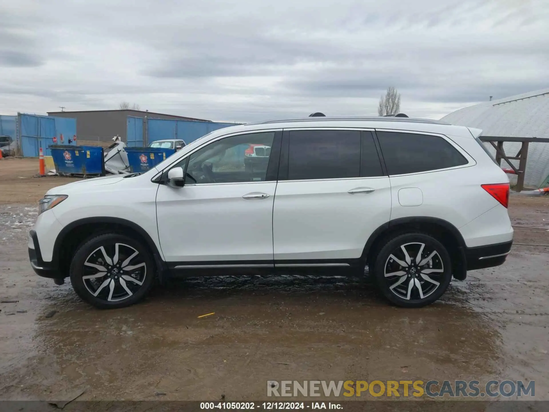14 Photograph of a damaged car 5FNYF6H03MB044154 HONDA PILOT 2021