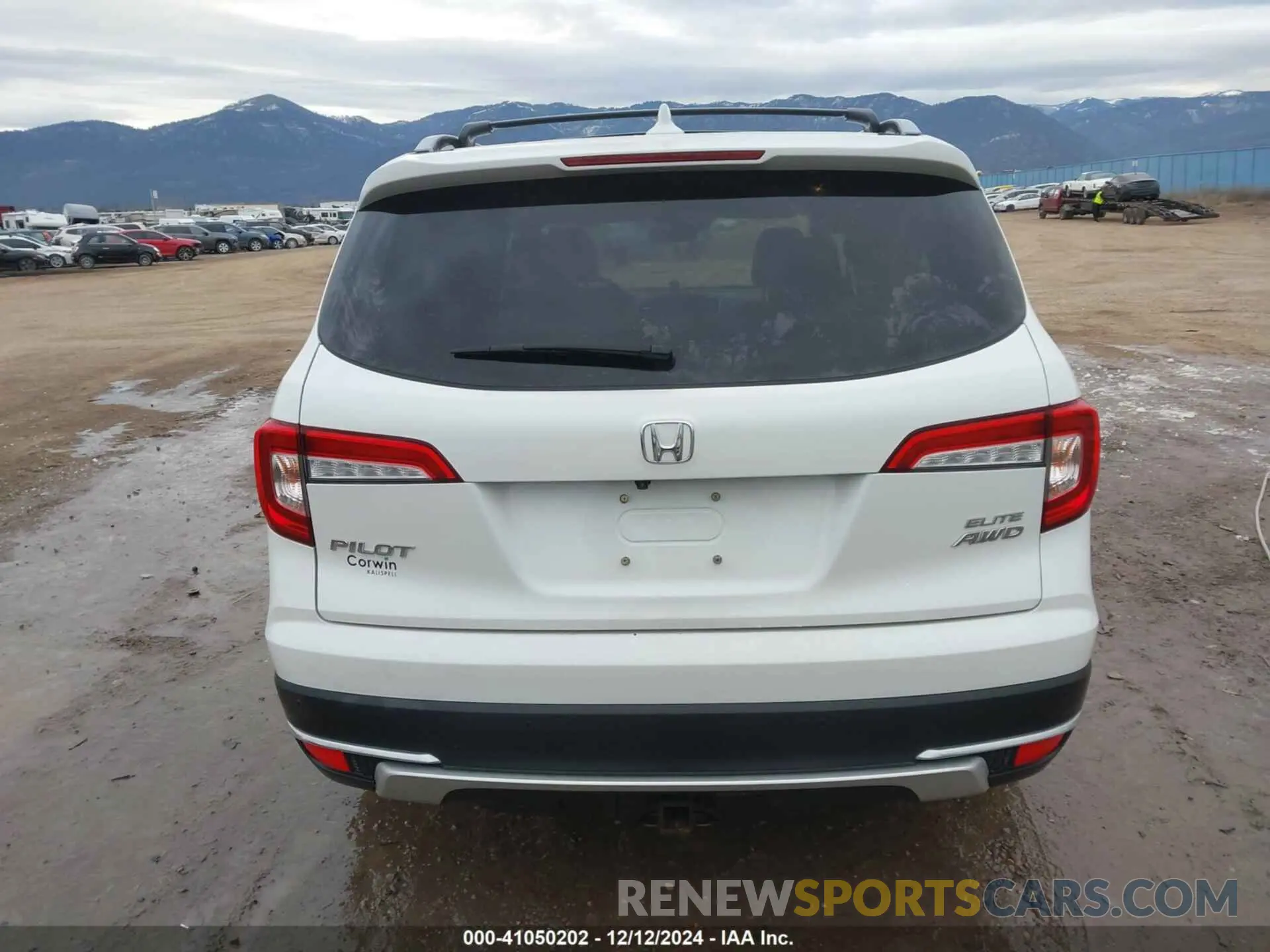 16 Photograph of a damaged car 5FNYF6H03MB044154 HONDA PILOT 2021