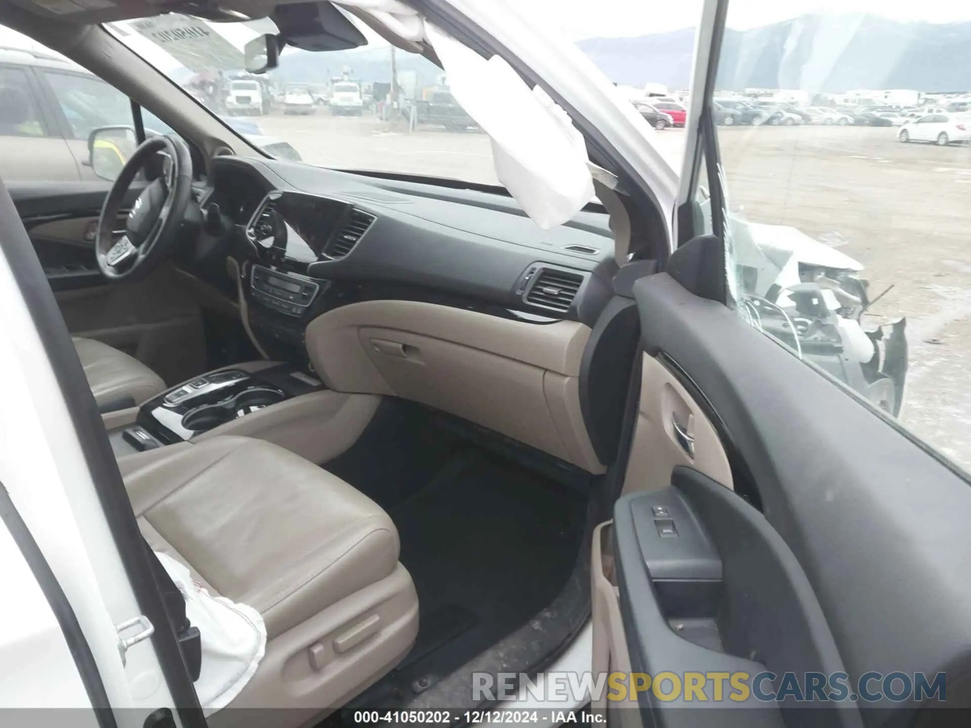 5 Photograph of a damaged car 5FNYF6H03MB044154 HONDA PILOT 2021