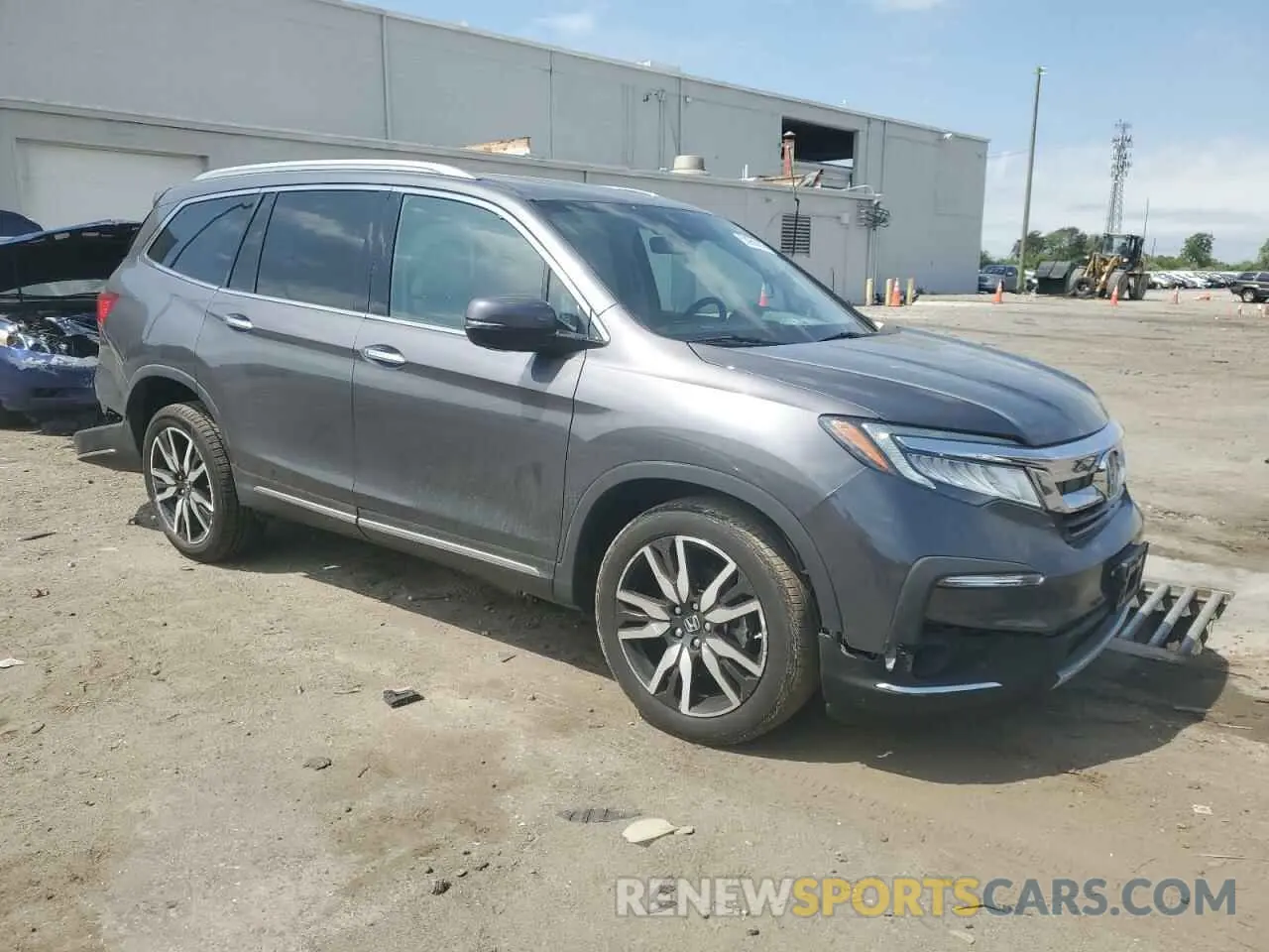 4 Photograph of a damaged car 5FNYF6H03MB045286 HONDA PILOT 2021