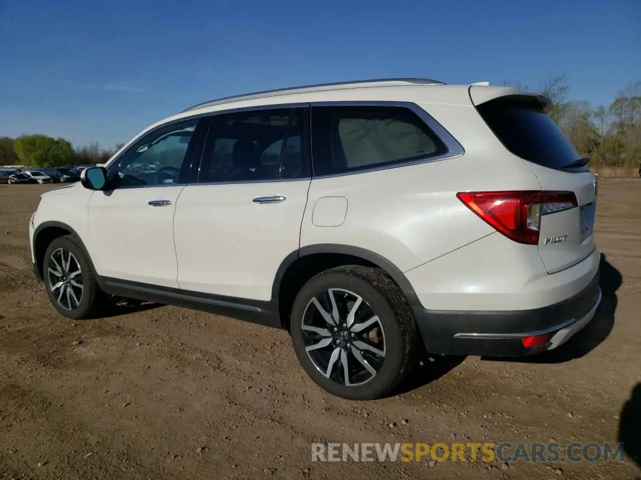 2 Photograph of a damaged car 5FNYF6H05MB004870 HONDA PILOT 2021