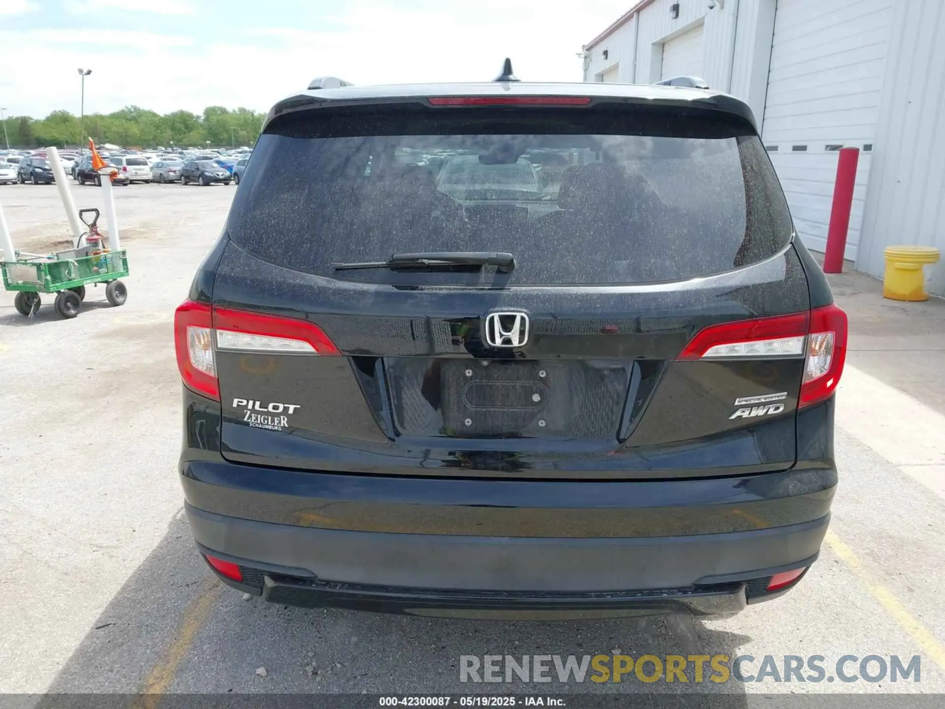 16 Photograph of a damaged car 5FNYF6H20MB023974 HONDA PILOT 2021