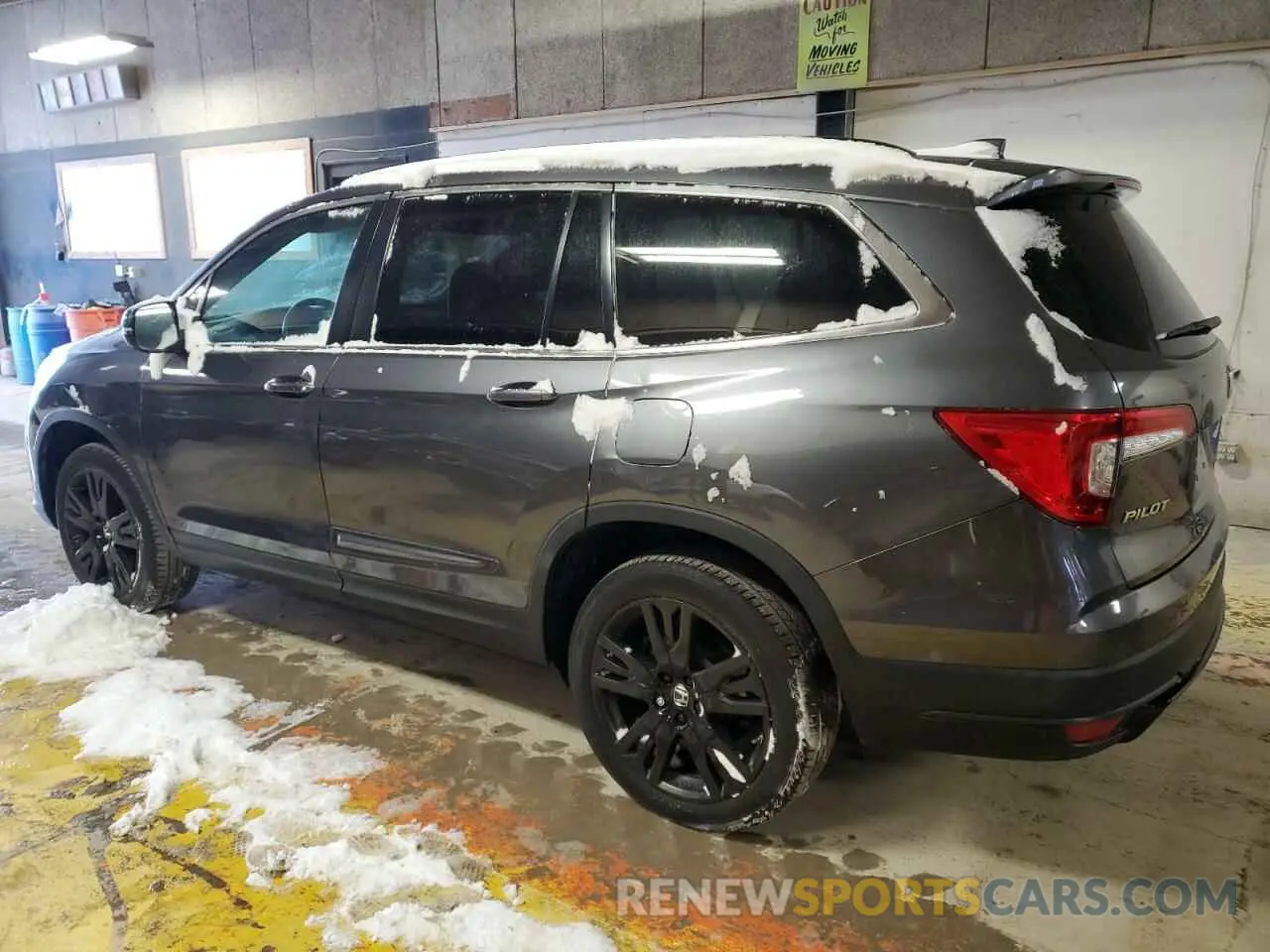 2 Photograph of a damaged car 5FNYF6H20MB033839 HONDA PILOT 2021