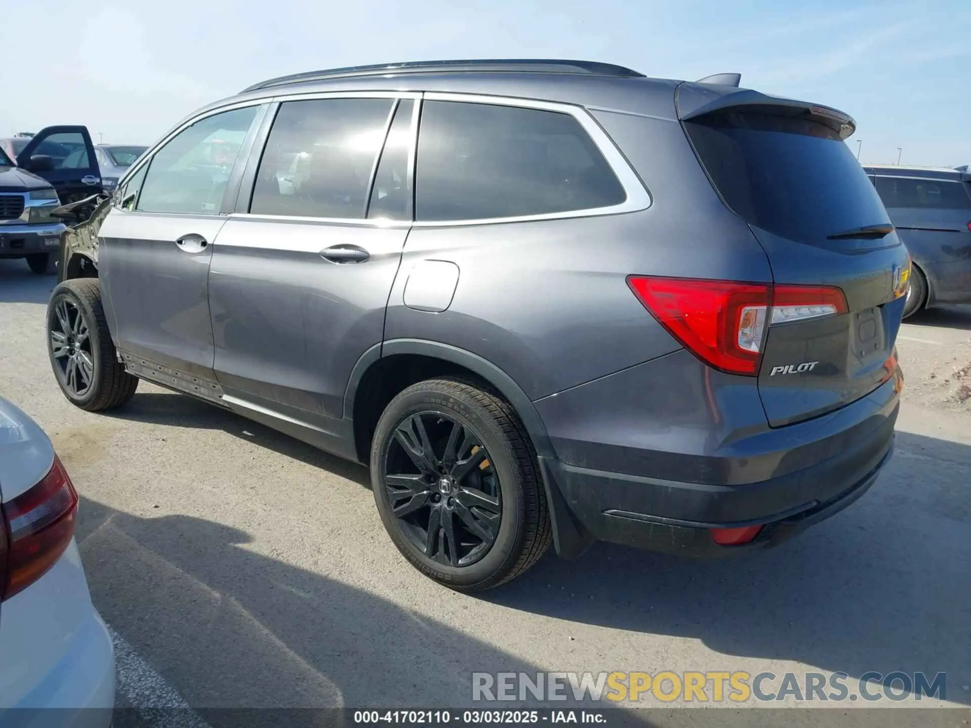 3 Photograph of a damaged car 5FNYF6H20MB055503 HONDA PILOT 2021