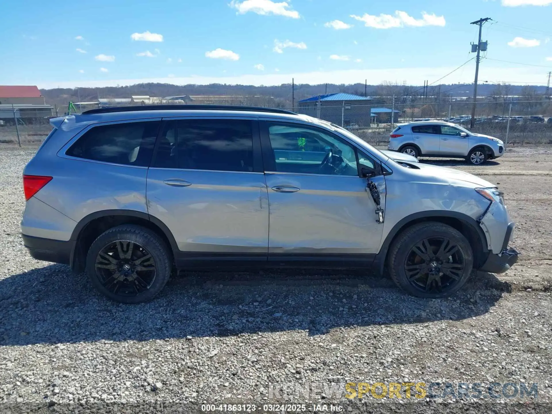 13 Photograph of a damaged car 5FNYF6H20MB066095 HONDA PILOT 2021