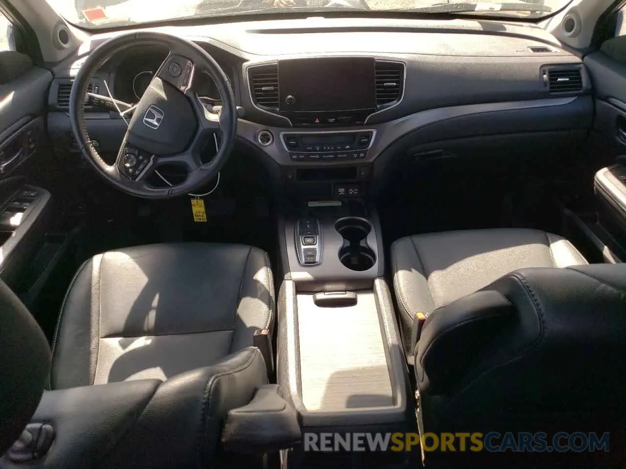 8 Photograph of a damaged car 5FNYF6H20MB073919 HONDA PILOT 2021