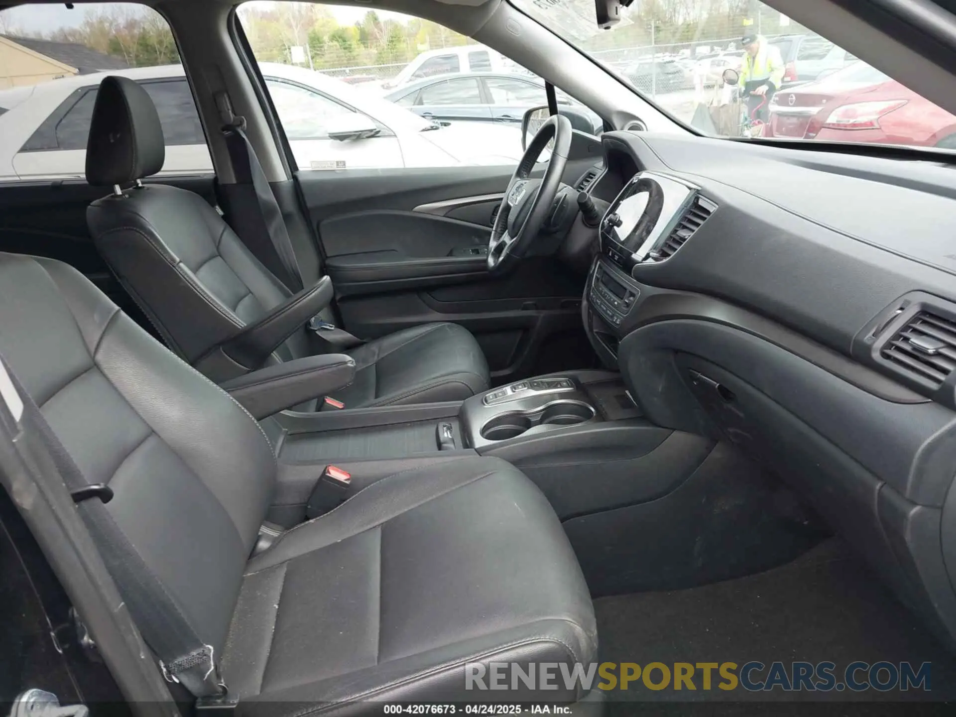 5 Photograph of a damaged car 5FNYF6H20MB096827 HONDA PILOT 2021