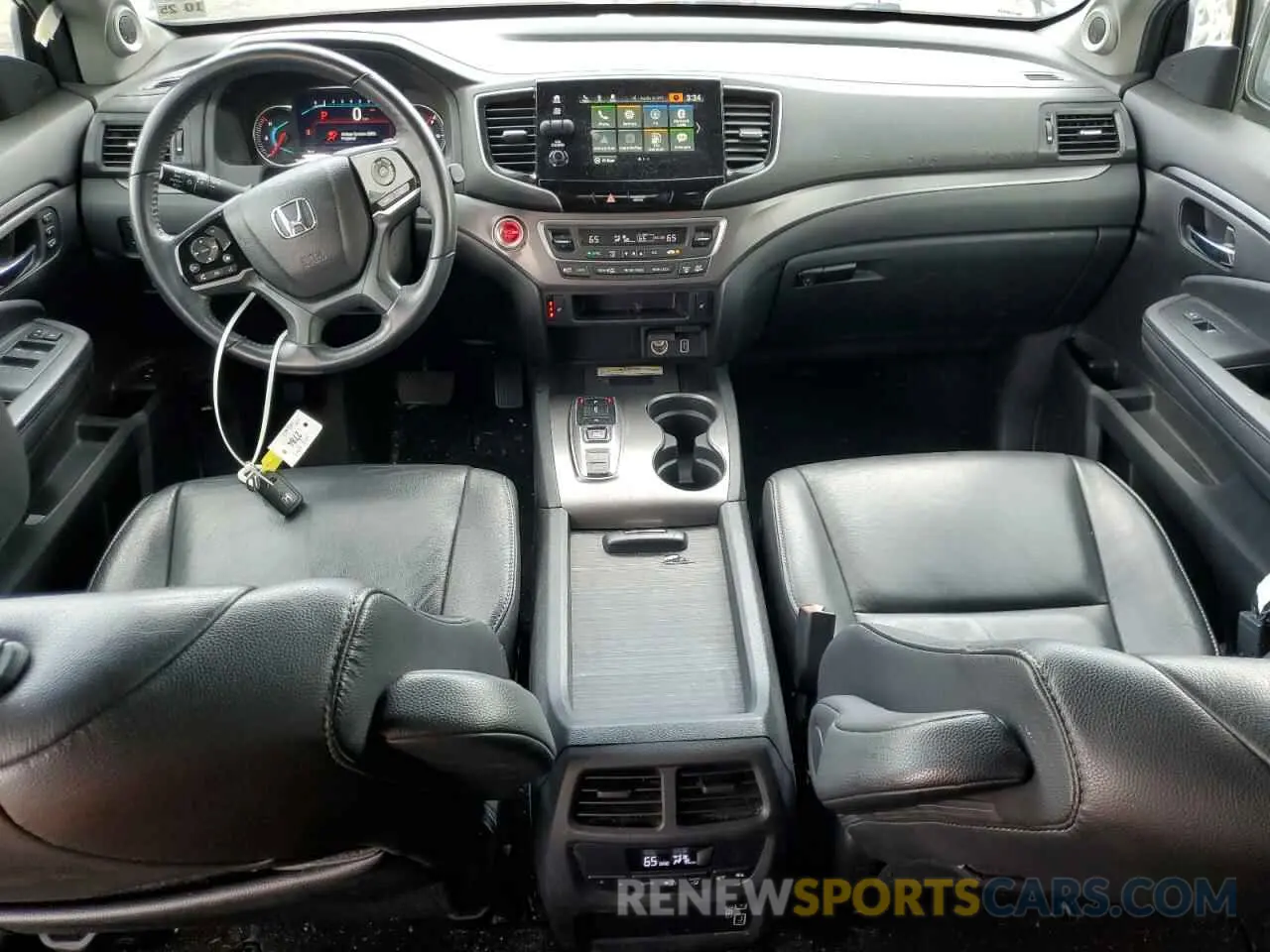 8 Photograph of a damaged car 5FNYF6H22MB023524 HONDA PILOT 2021