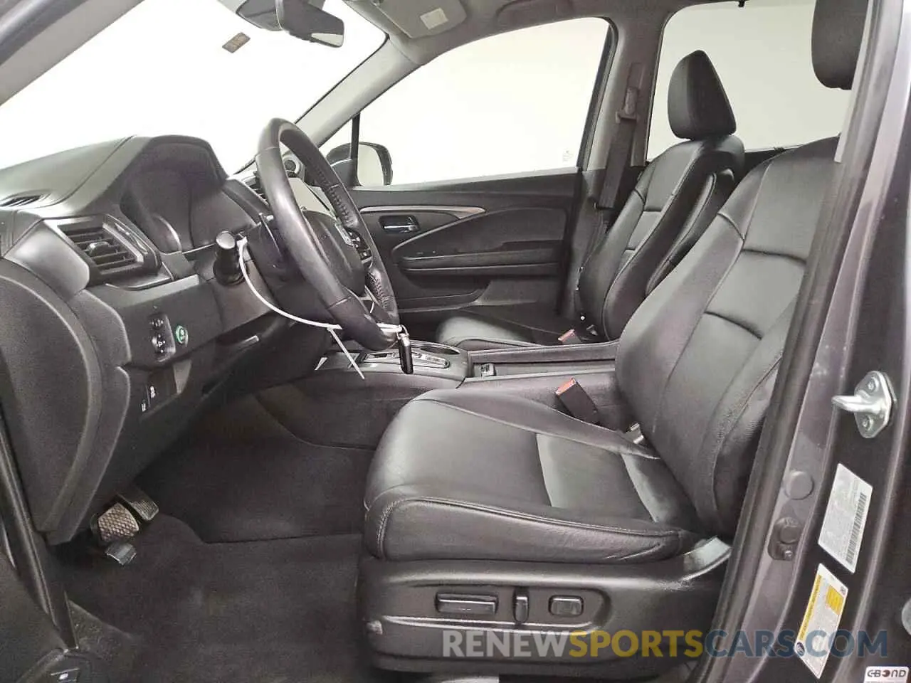 7 Photograph of a damaged car 5FNYF6H22MB080807 HONDA PILOT 2021