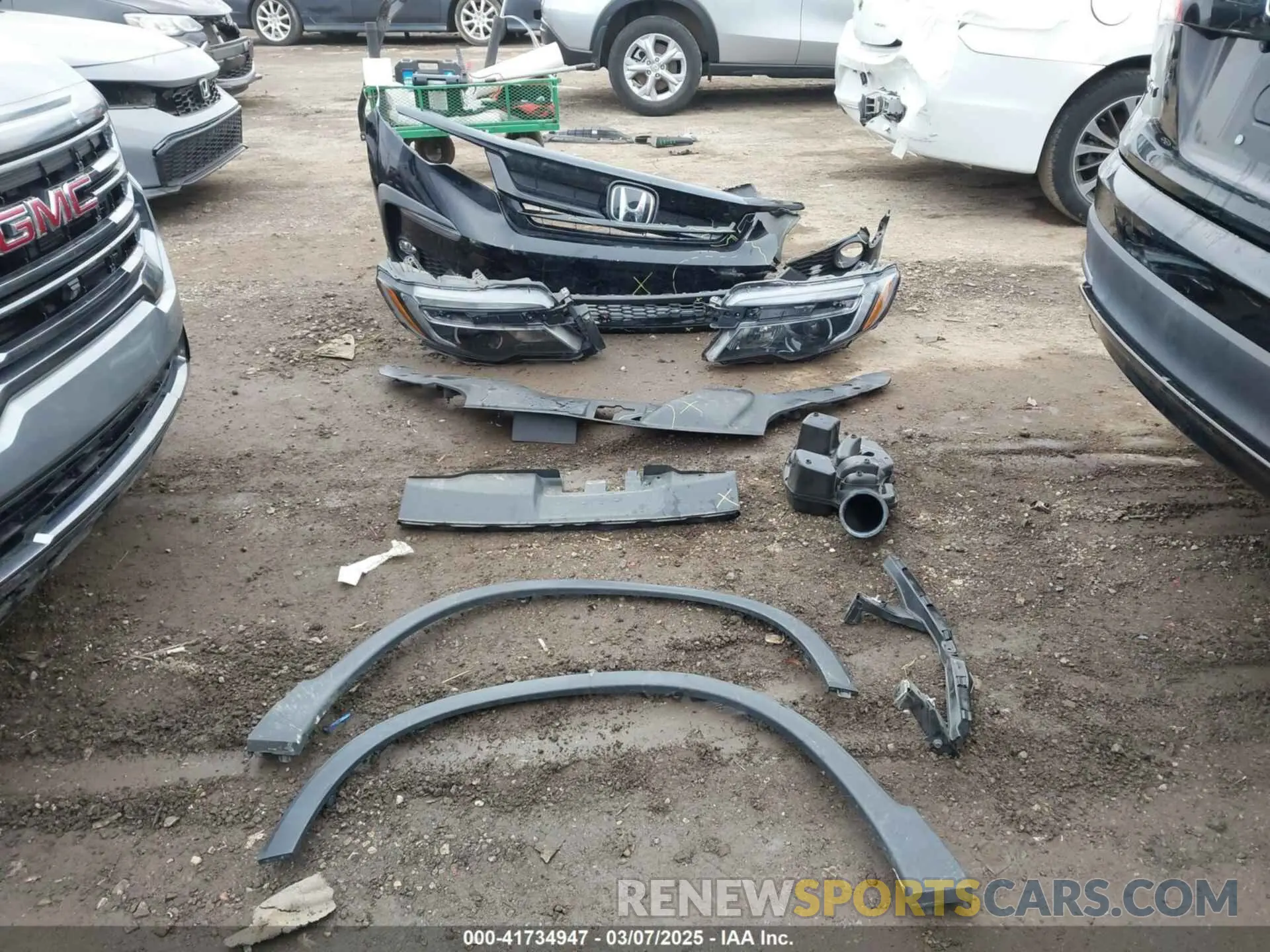 12 Photograph of a damaged car 5FNYF6H23MB004612 HONDA PILOT 2021