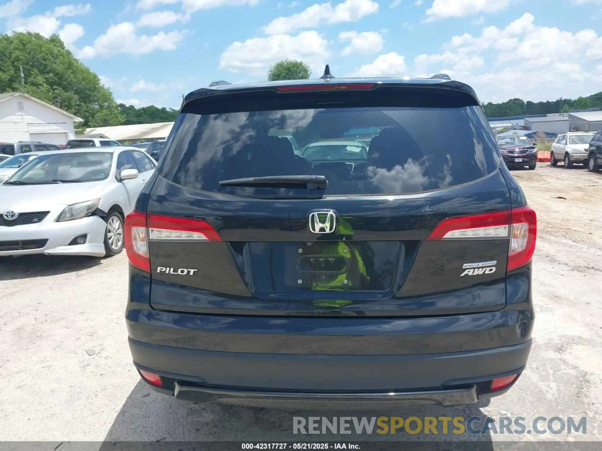 16 Photograph of a damaged car 5FNYF6H23MB024343 HONDA PILOT 2021