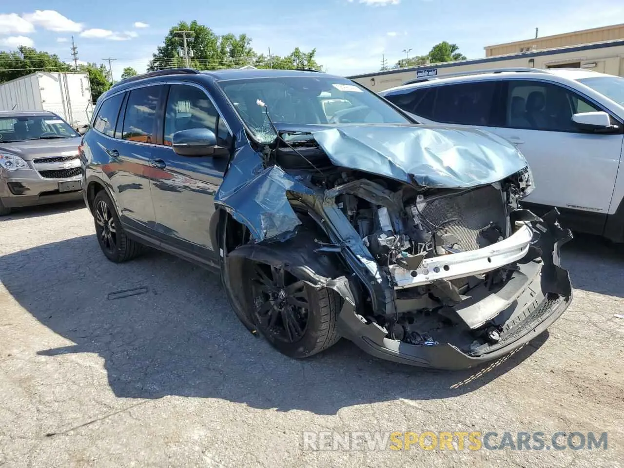 4 Photograph of a damaged car 5FNYF6H25MB010685 HONDA PILOT 2021