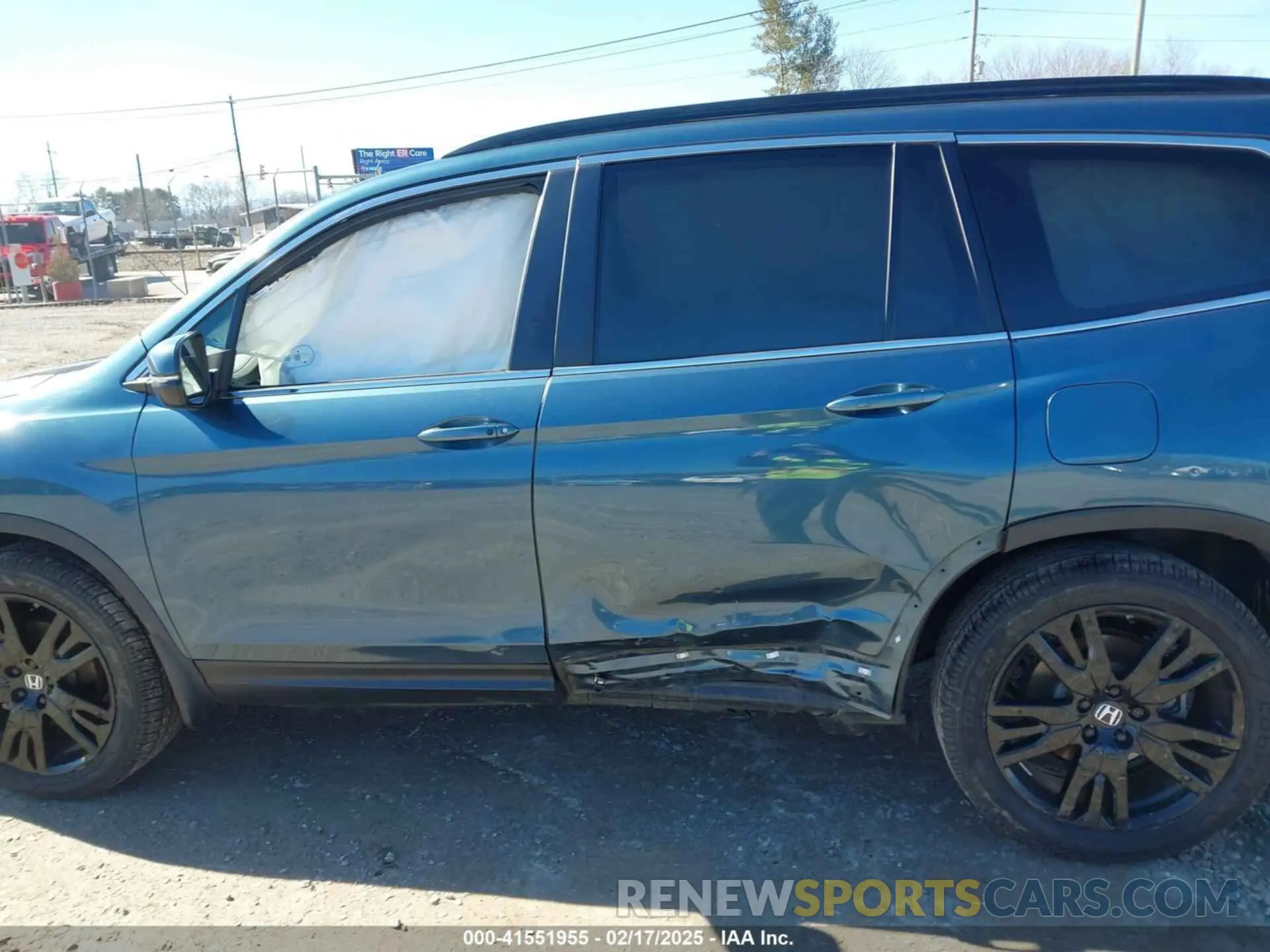 14 Photograph of a damaged car 5FNYF6H26MB019671 HONDA PILOT 2021