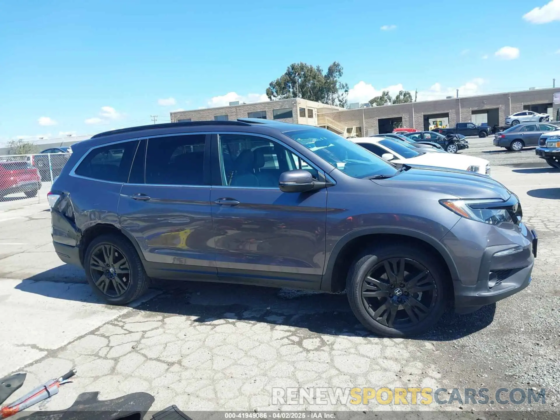 13 Photograph of a damaged car 5FNYF6H27MB008078 HONDA PILOT 2021
