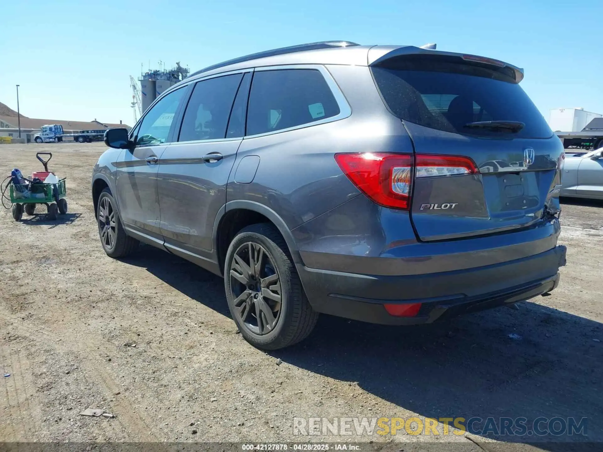 3 Photograph of a damaged car 5FNYF6H27MB043638 HONDA PILOT 2021