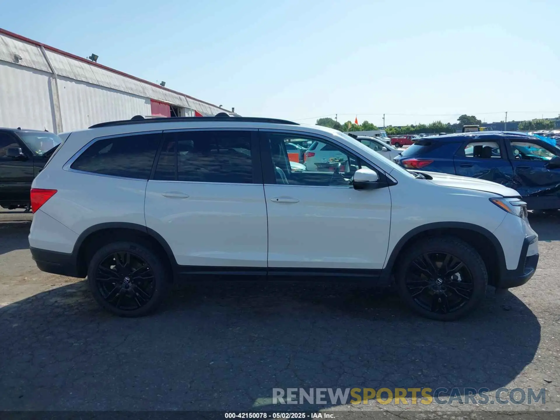13 Photograph of a damaged car 5FNYF6H27MB066014 HONDA PILOT 2021
