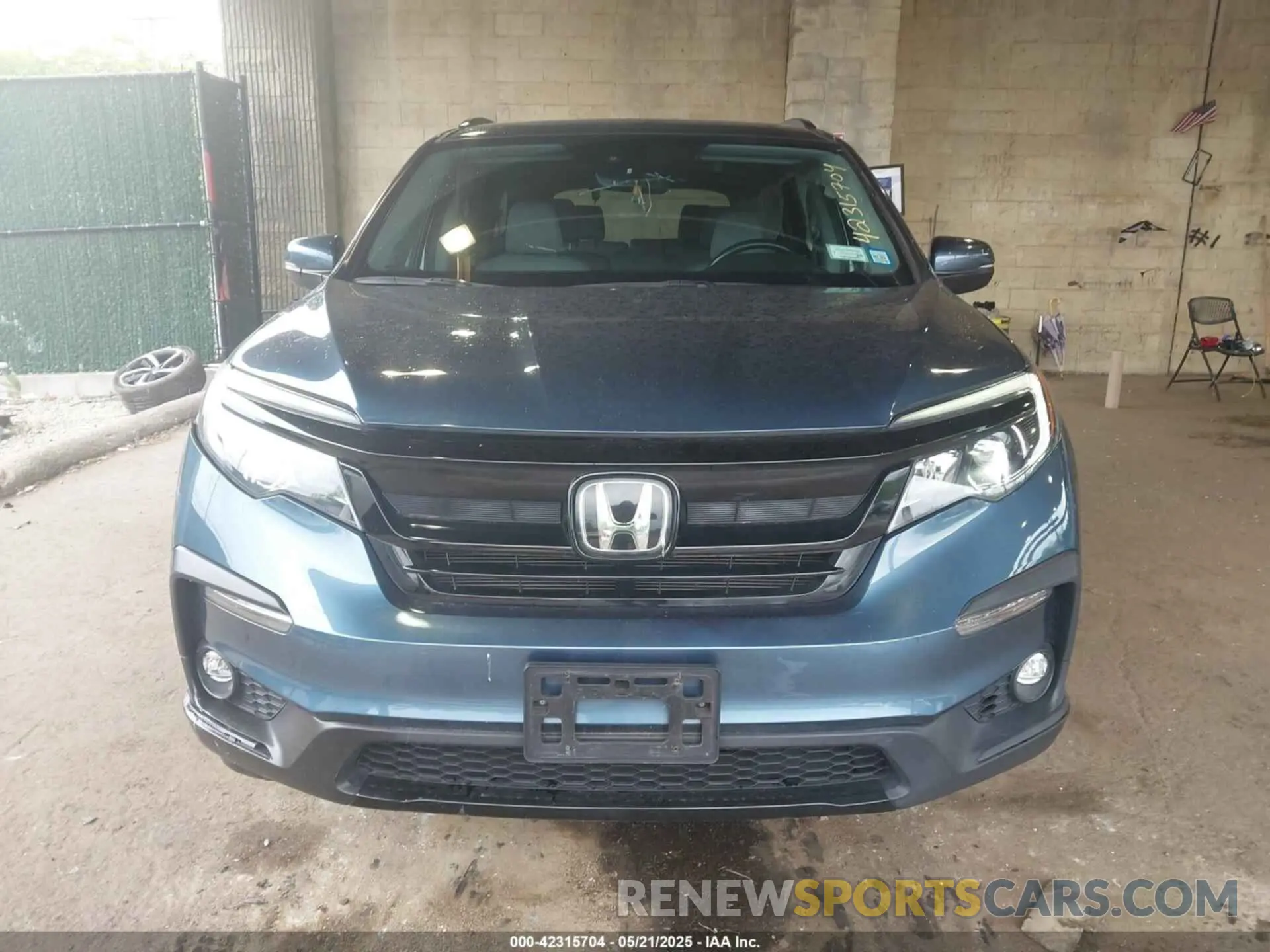 12 Photograph of a damaged car 5FNYF6H27MB096582 HONDA PILOT 2021