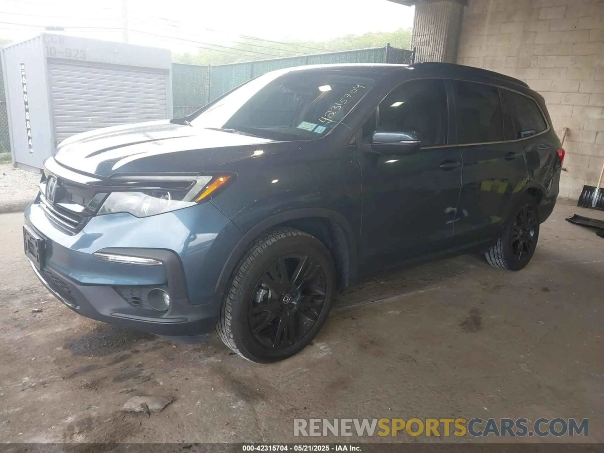 2 Photograph of a damaged car 5FNYF6H27MB096582 HONDA PILOT 2021