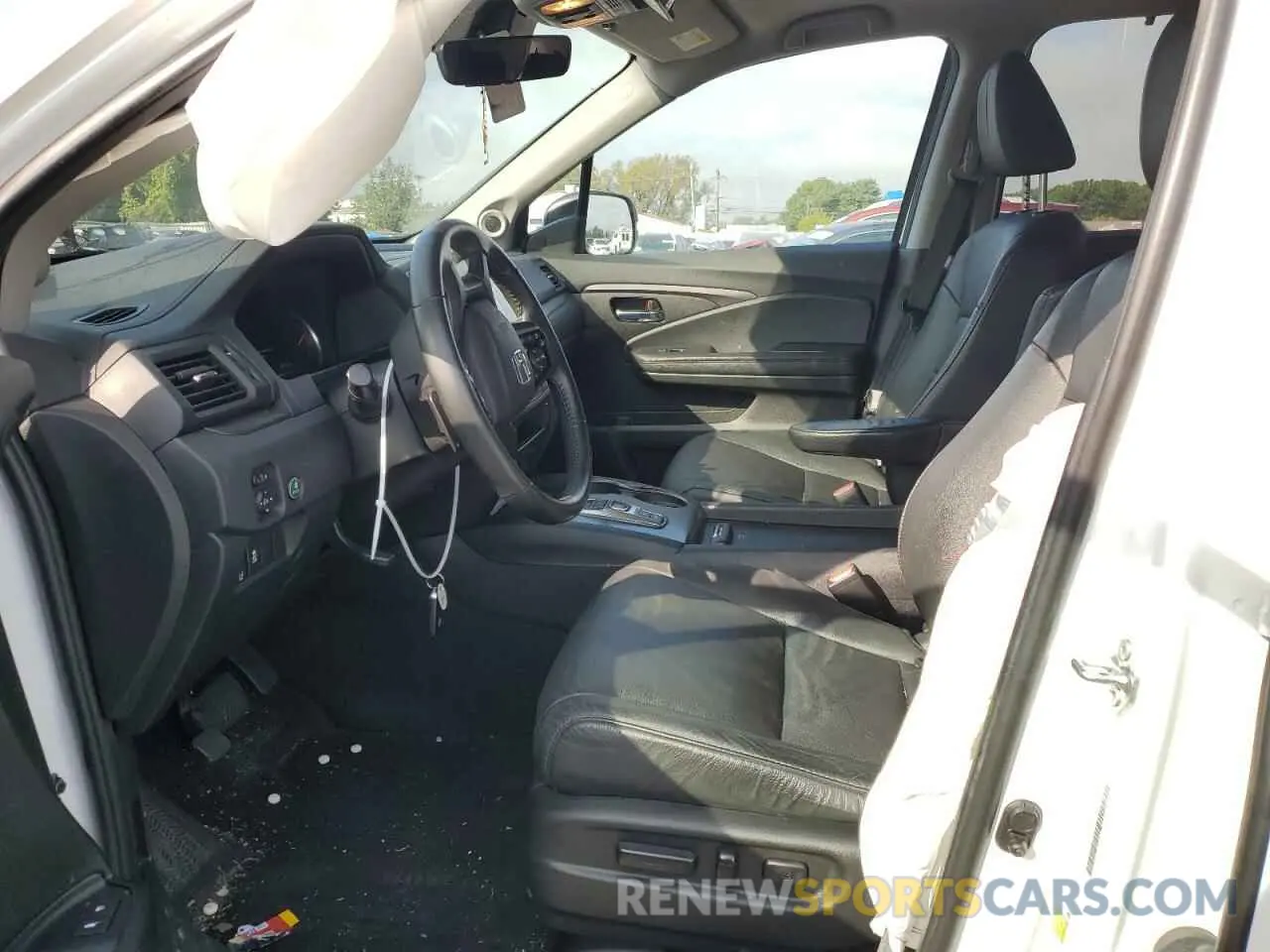 7 Photograph of a damaged car 5FNYF6H27MB102574 HONDA PILOT 2021