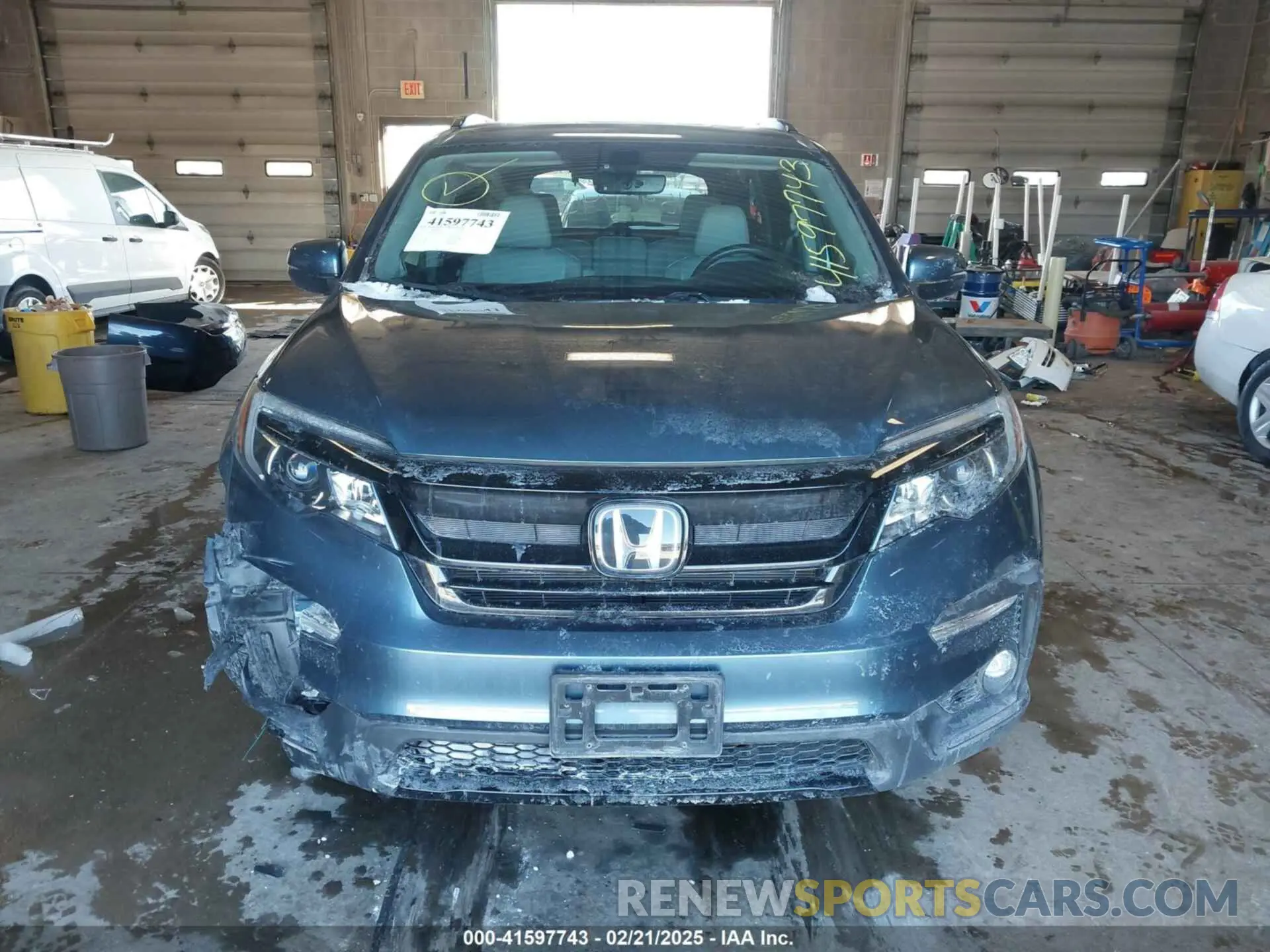 12 Photograph of a damaged car 5FNYF6H28MB009000 HONDA PILOT 2021