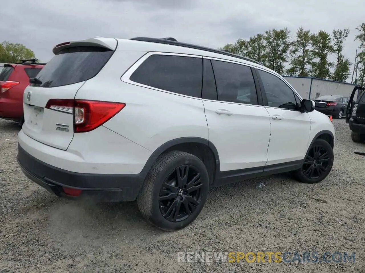 3 Photograph of a damaged car 5FNYF6H29MB062742 HONDA PILOT 2021