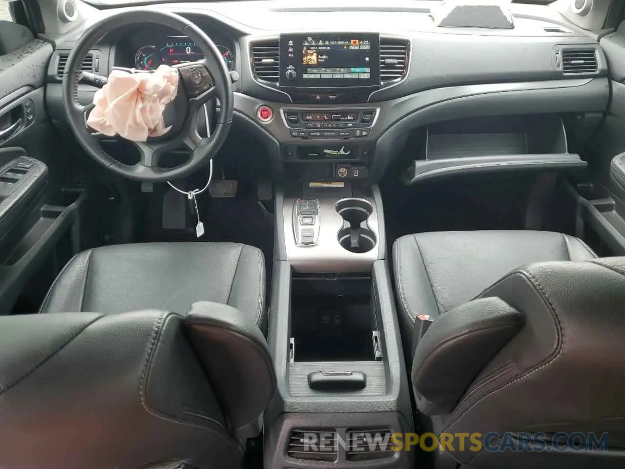 8 Photograph of a damaged car 5FNYF6H29MB062742 HONDA PILOT 2021