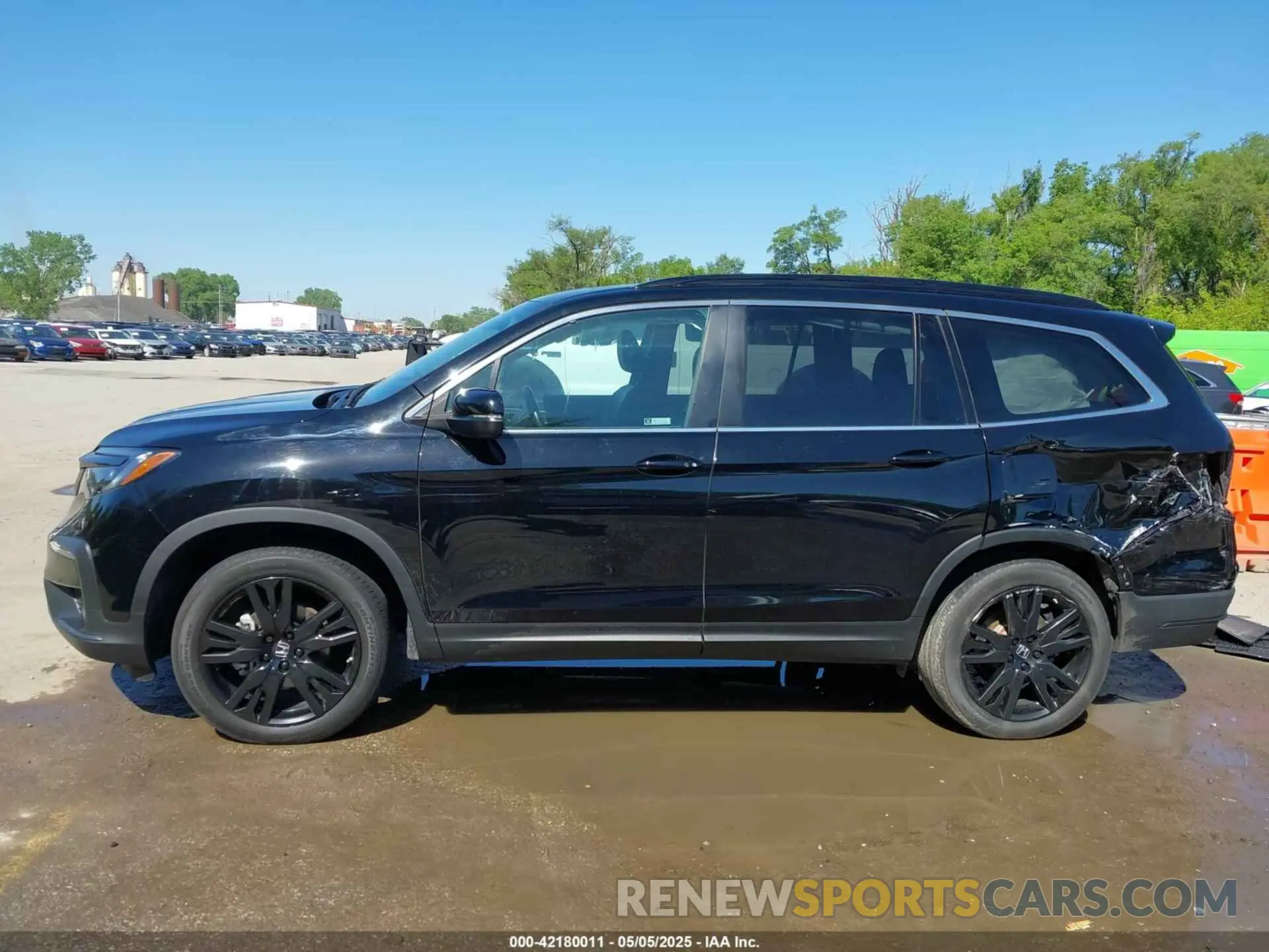 14 Photograph of a damaged car 5FNYF6H29MB083526 HONDA PILOT 2021