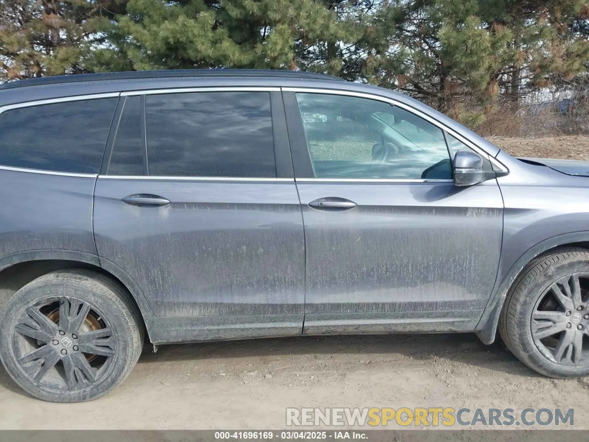13 Photograph of a damaged car 5FNYF6H29MB087317 HONDA PILOT 2021