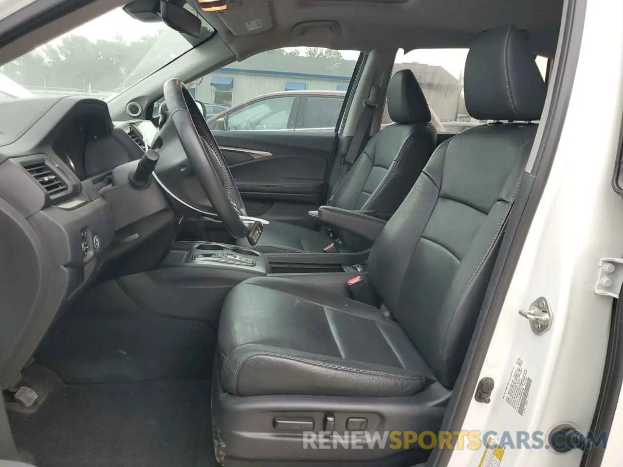 7 Photograph of a damaged car 5FNYF6H2XMB022654 HONDA PILOT 2021