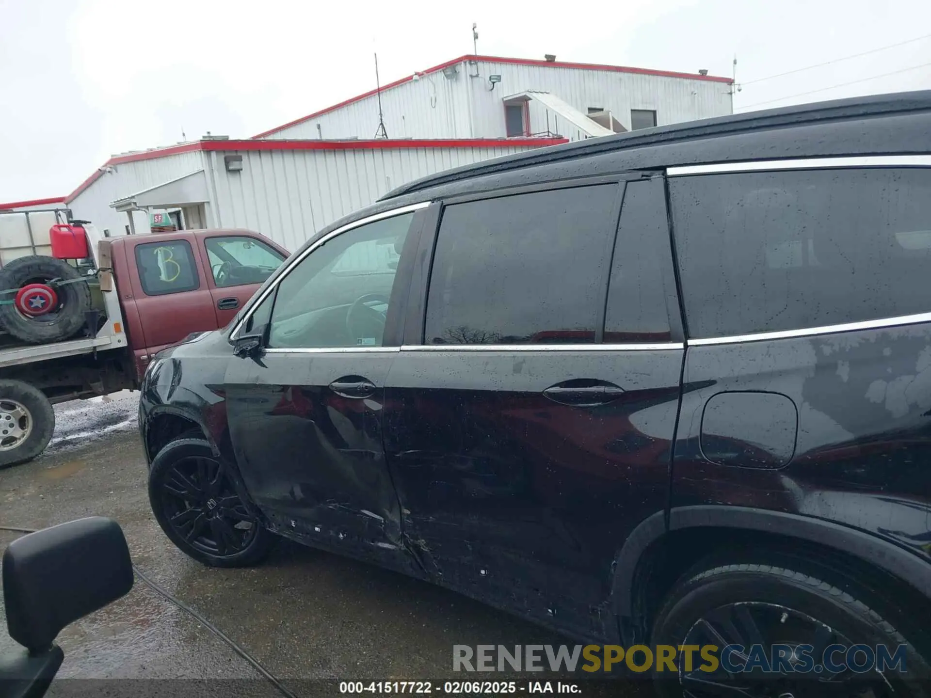 15 Photograph of a damaged car 5FNYF6H2XMB097662 HONDA PILOT 2021