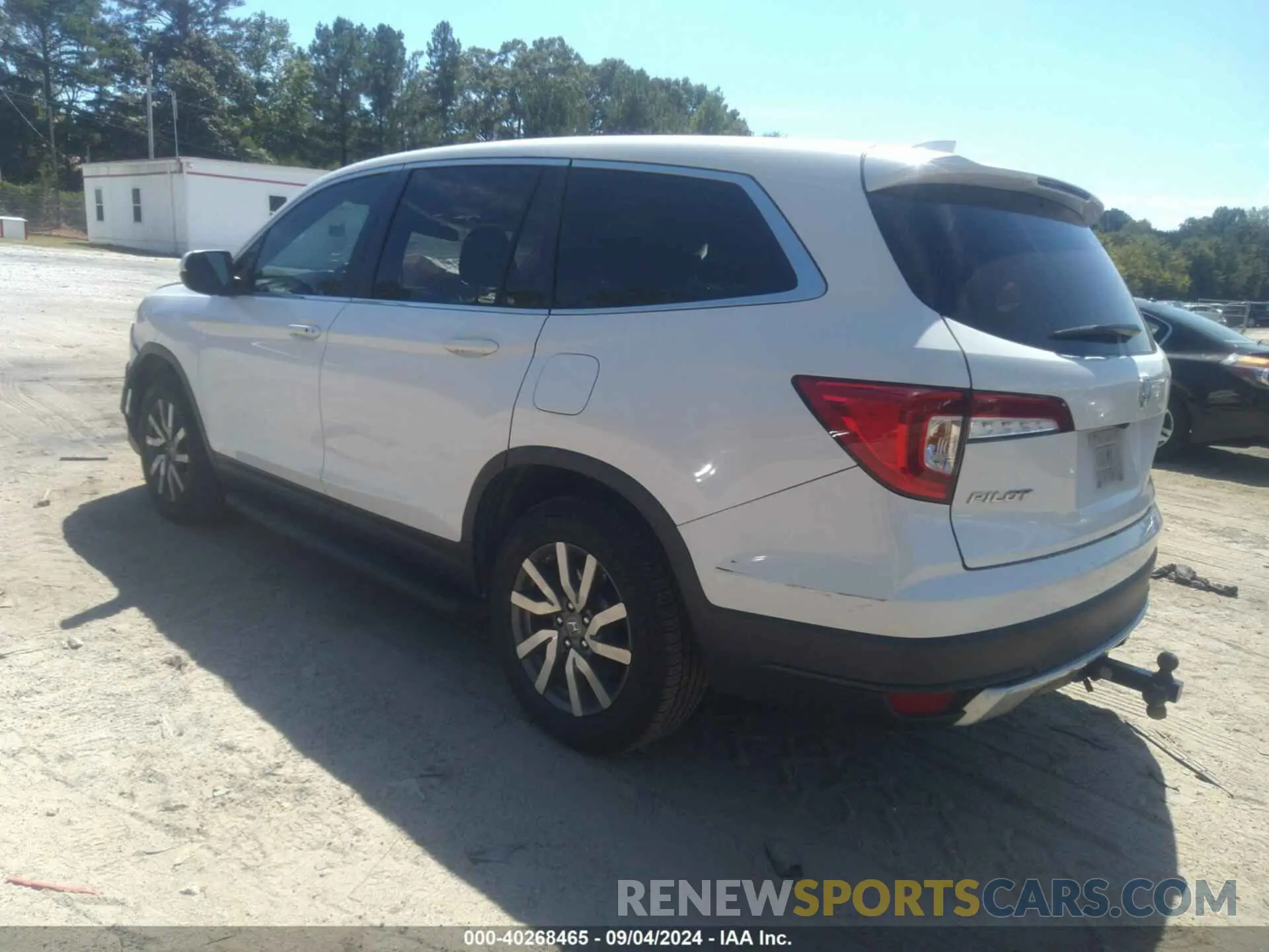 3 Photograph of a damaged car 5FNYF6H37MB068774 HONDA PILOT 2021