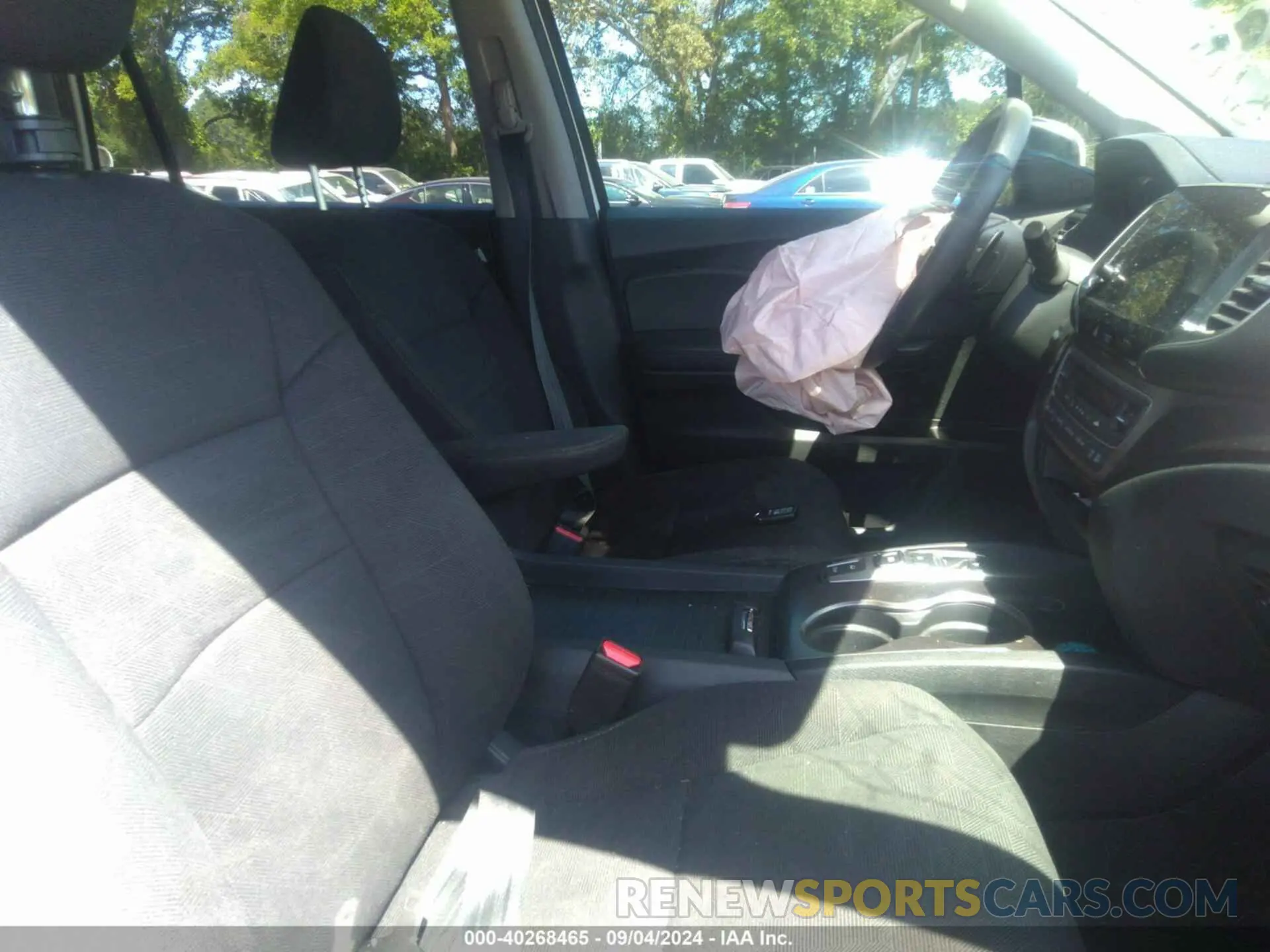 5 Photograph of a damaged car 5FNYF6H37MB068774 HONDA PILOT 2021