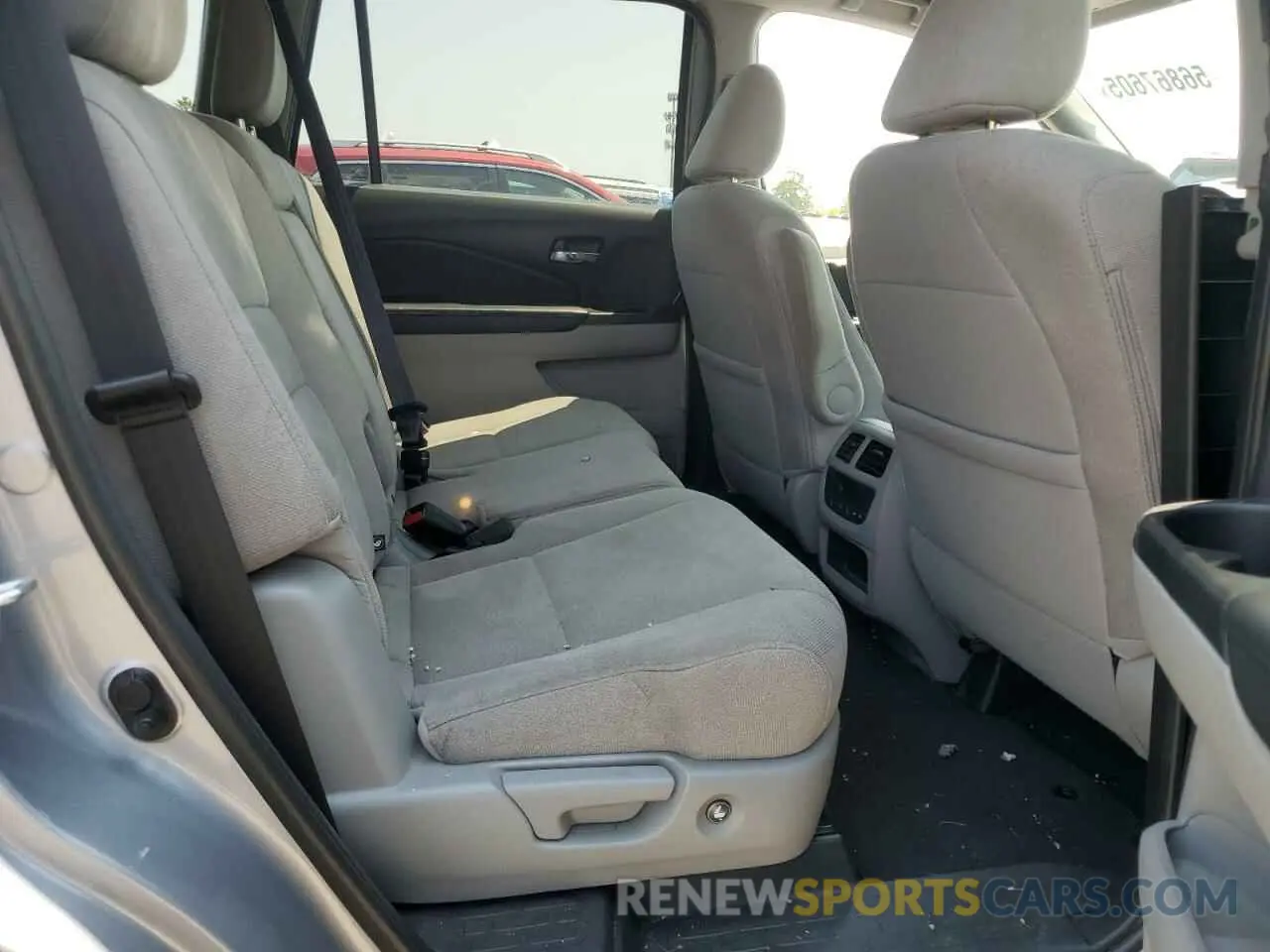 11 Photograph of a damaged car 5FNYF6H3XMB055887 HONDA PILOT 2021