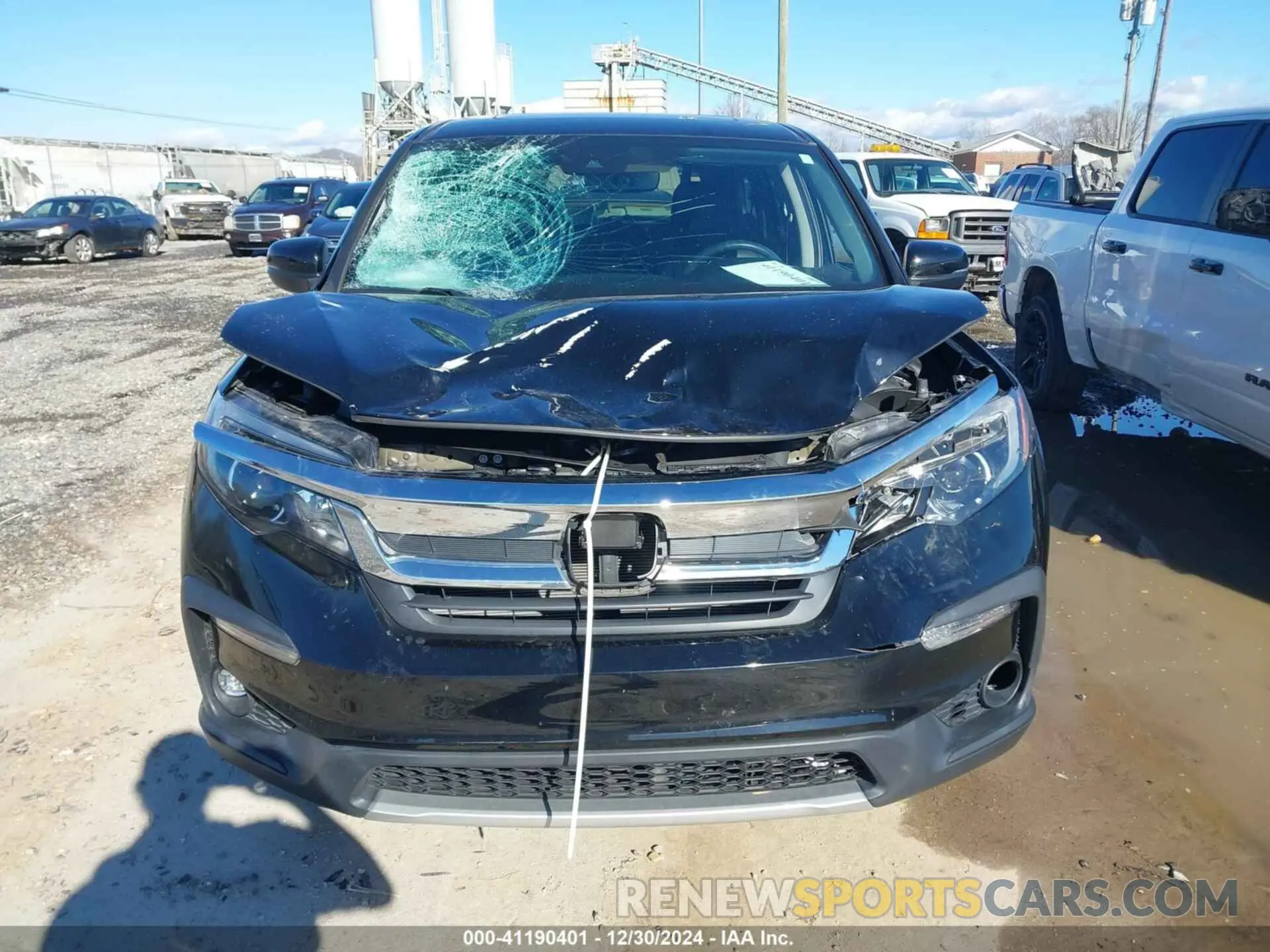 12 Photograph of a damaged car 5FNYF6H50MB081996 HONDA PILOT 2021