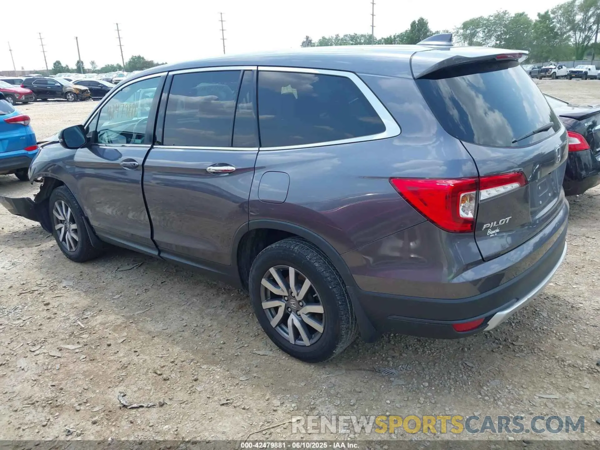 3 Photograph of a damaged car 5FNYF6H51MB077312 HONDA PILOT 2021