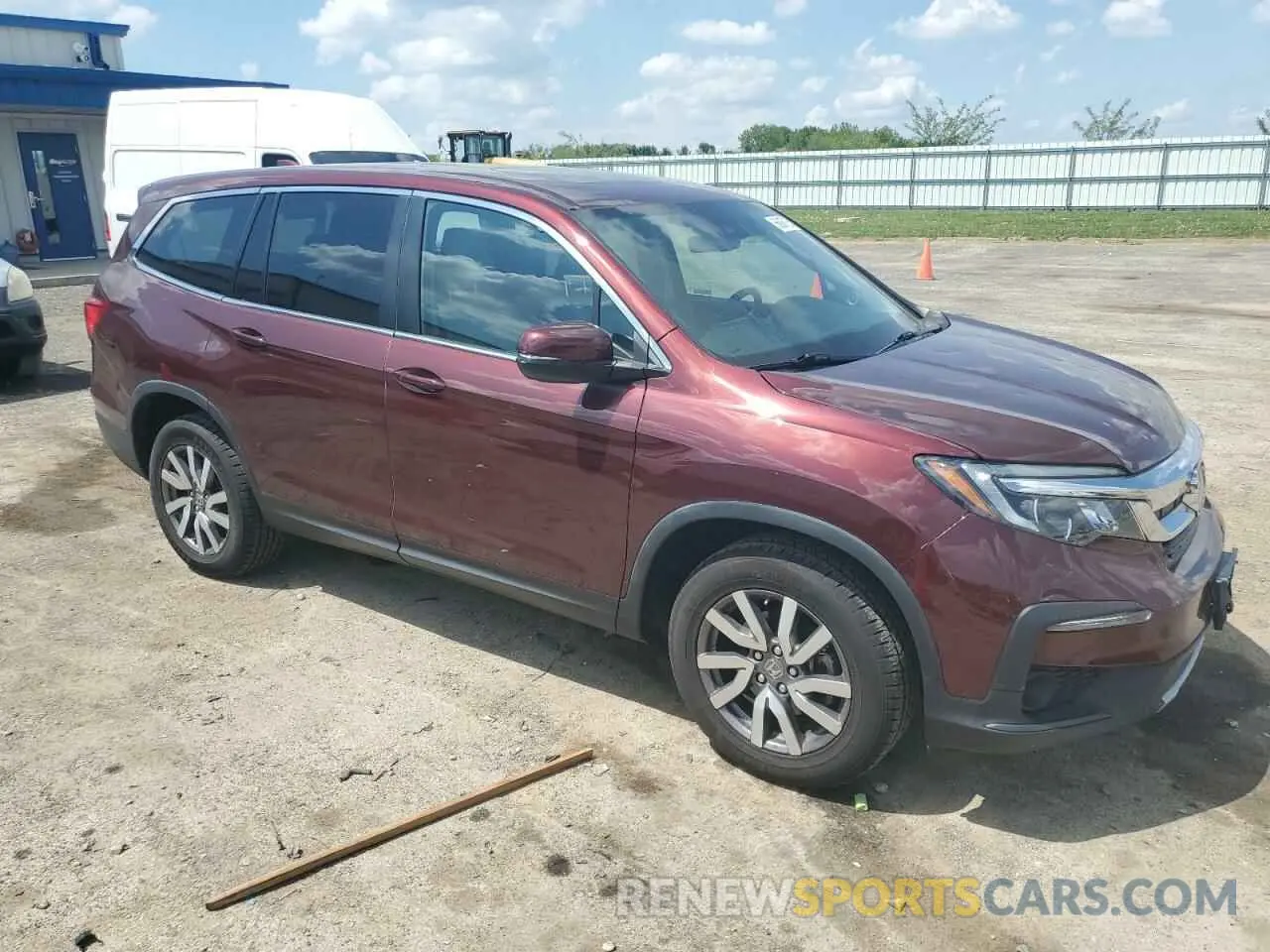 4 Photograph of a damaged car 5FNYF6H52MB088299 HONDA PILOT 2021