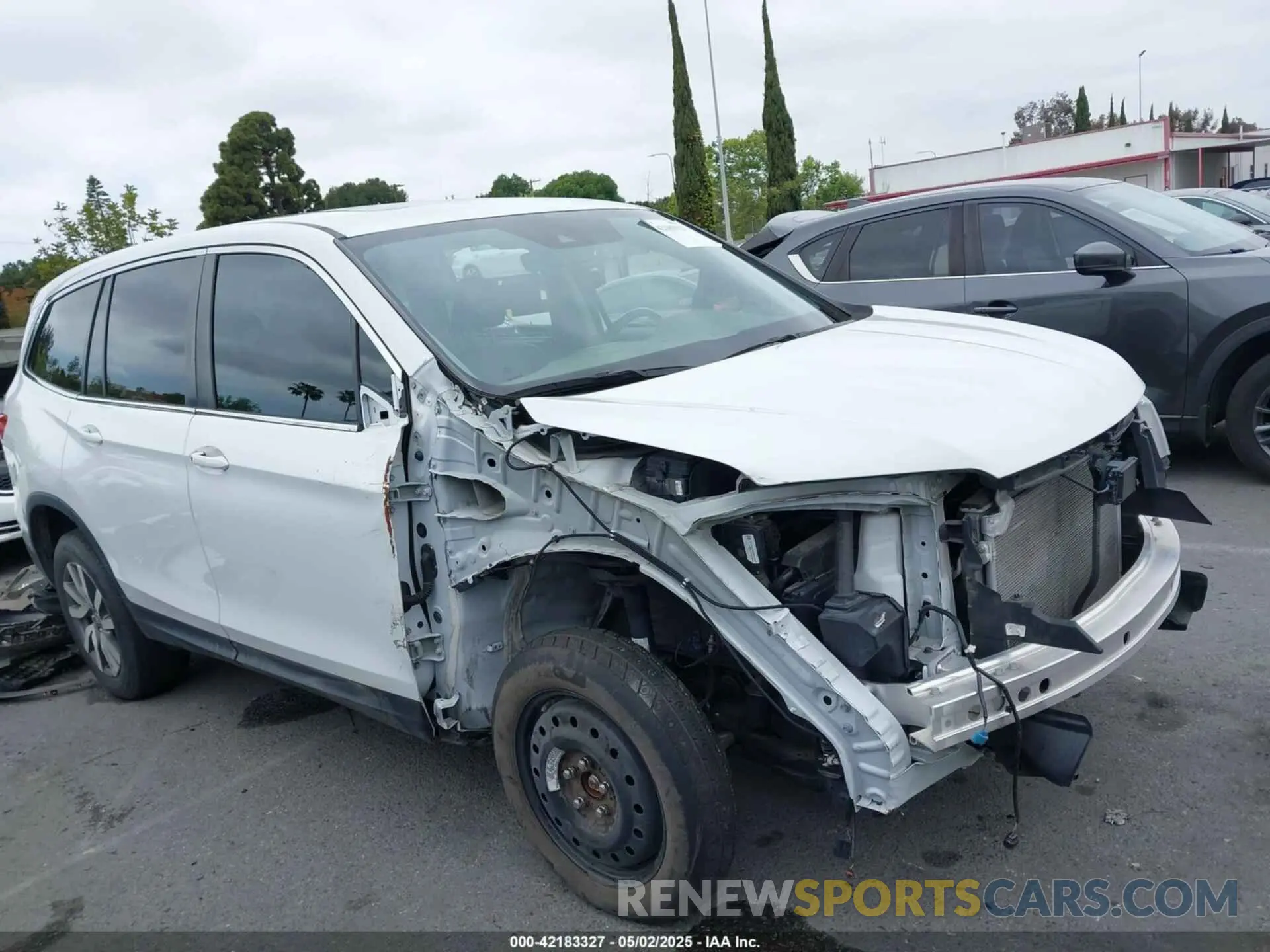 13 Photograph of a damaged car 5FNYF6H52MB099822 HONDA PILOT 2021