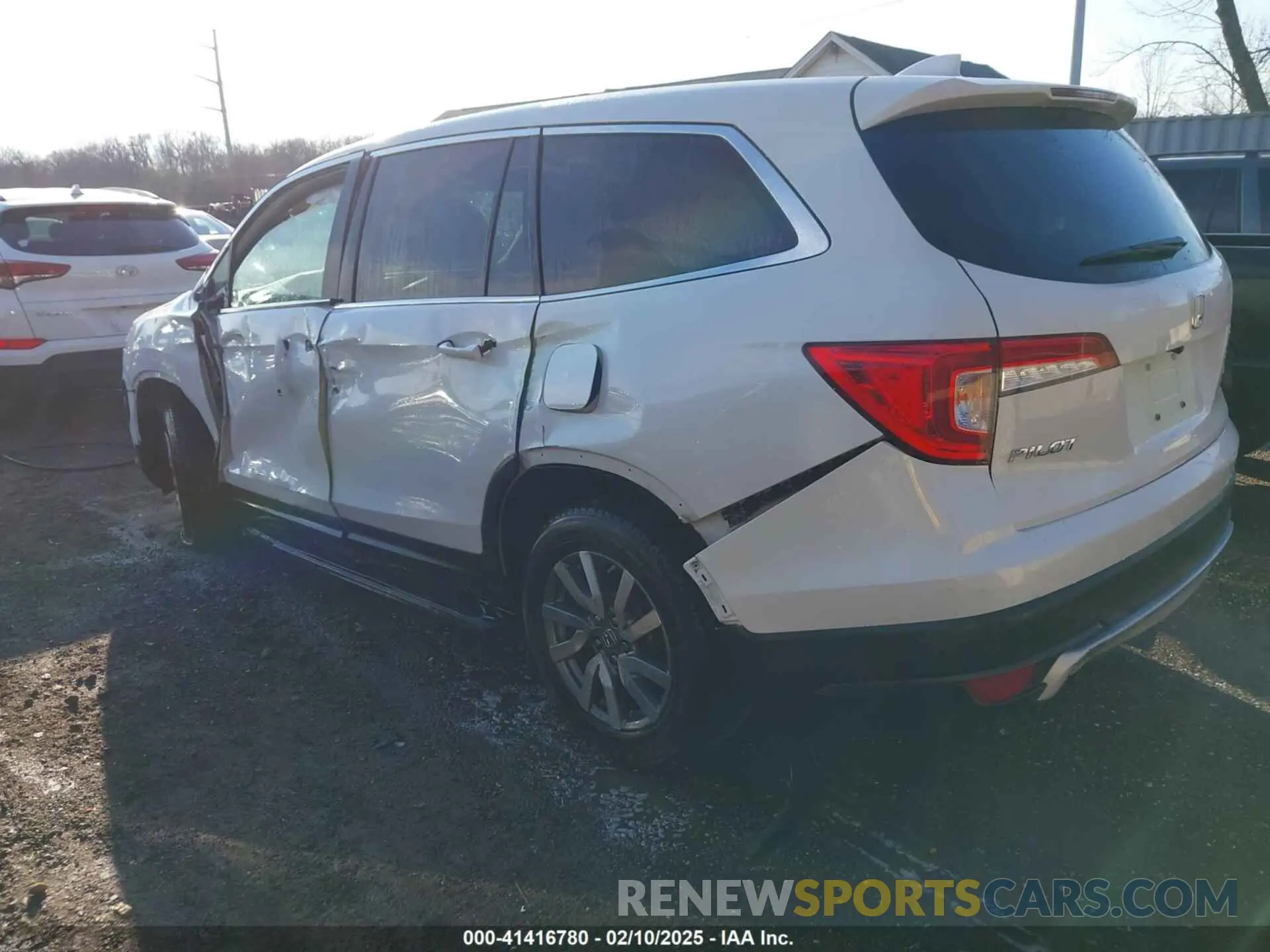 3 Photograph of a damaged car 5FNYF6H54MB020232 HONDA PILOT 2021