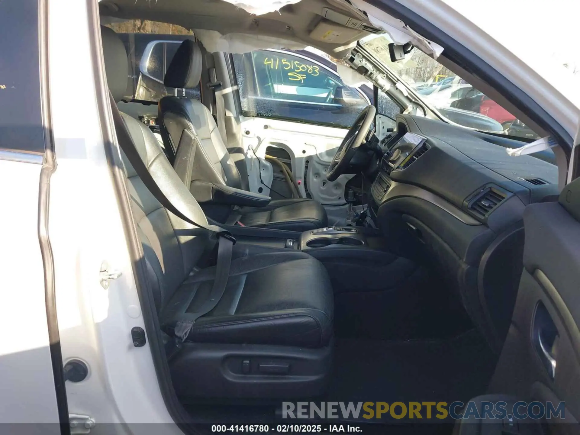 5 Photograph of a damaged car 5FNYF6H54MB020232 HONDA PILOT 2021