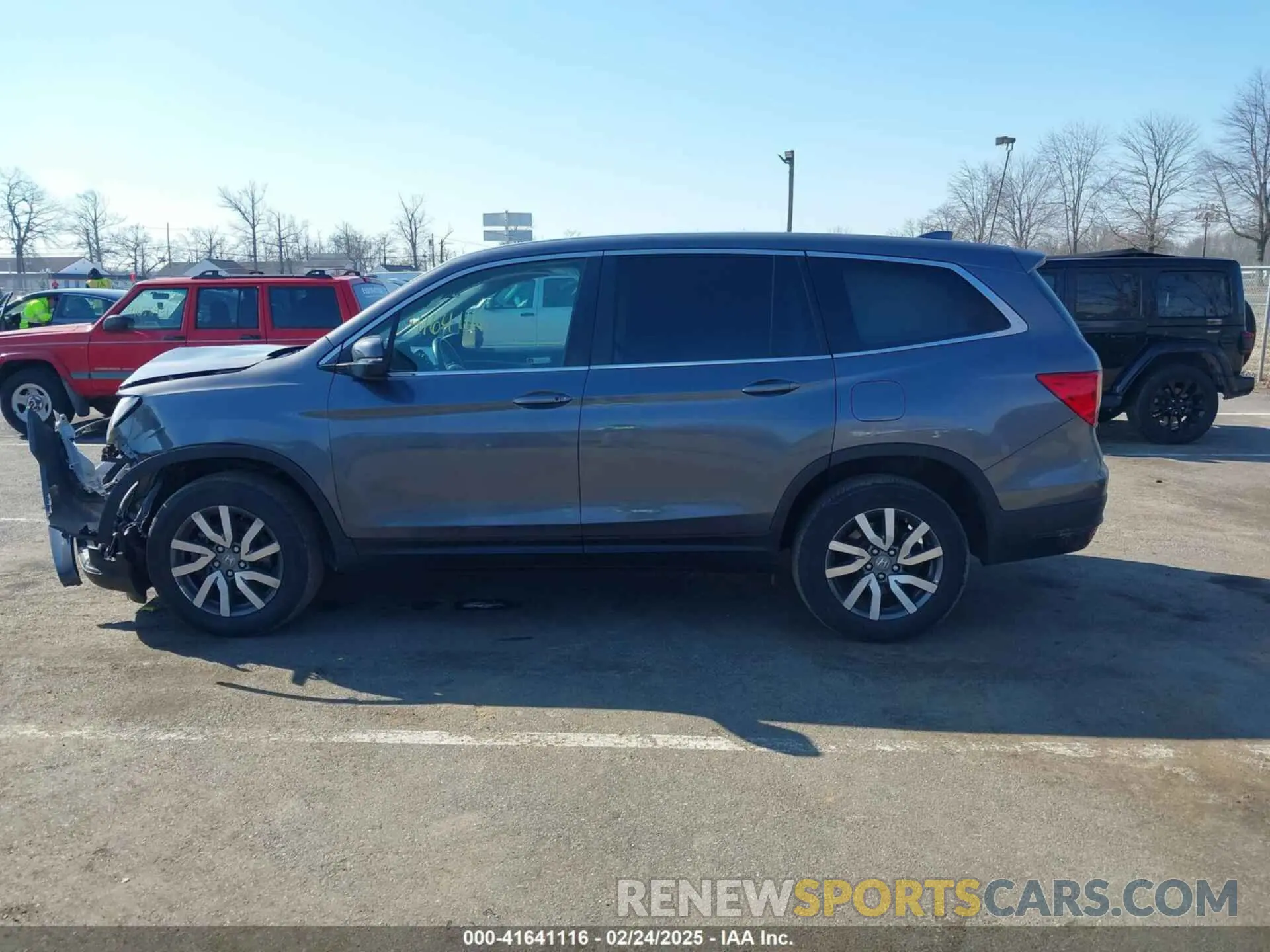 14 Photograph of a damaged car 5FNYF6H54MB028203 HONDA PILOT 2021