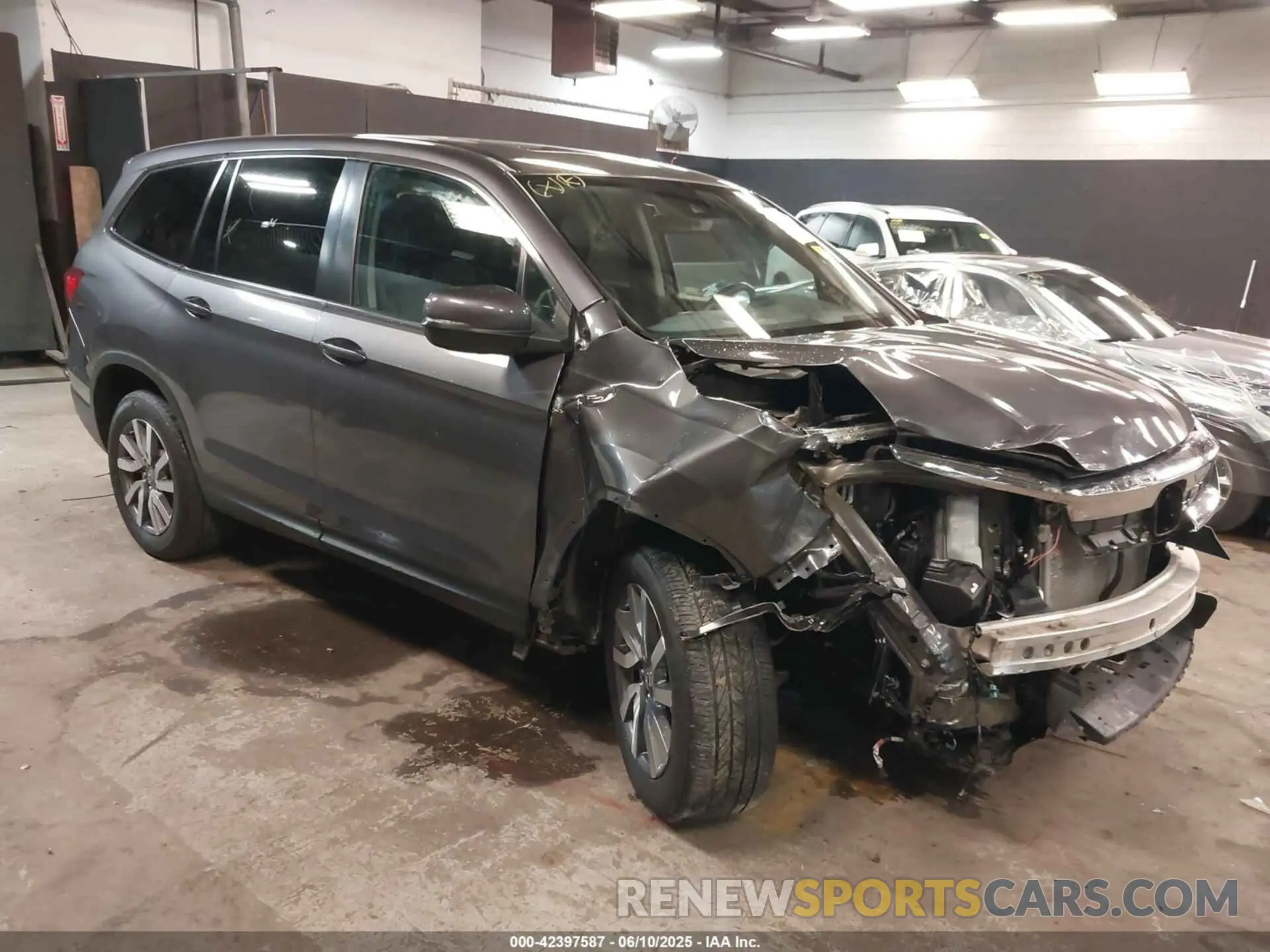1 Photograph of a damaged car 5FNYF6H56MB061008 HONDA PILOT 2021