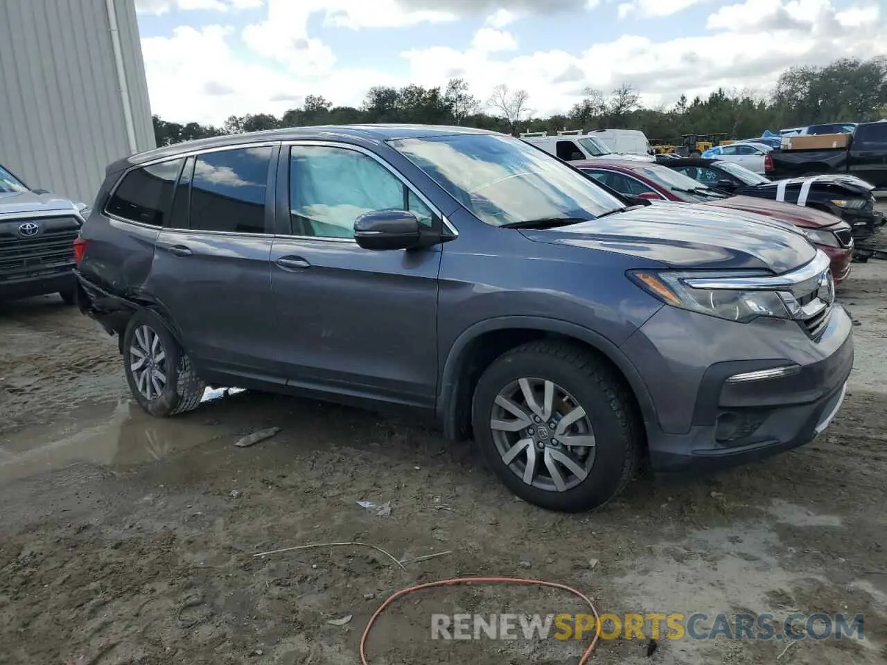 4 Photograph of a damaged car 5FNYF6H58MB052178 HONDA PILOT 2021