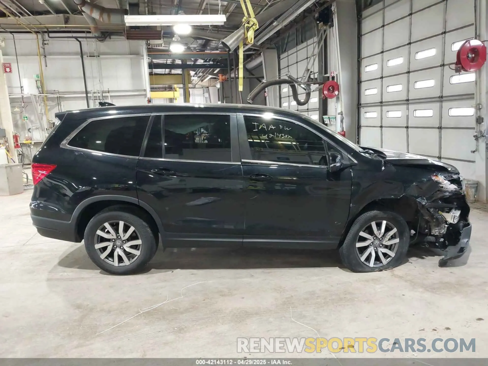 13 Photograph of a damaged car 5FNYF6H58MB092860 HONDA PILOT 2021
