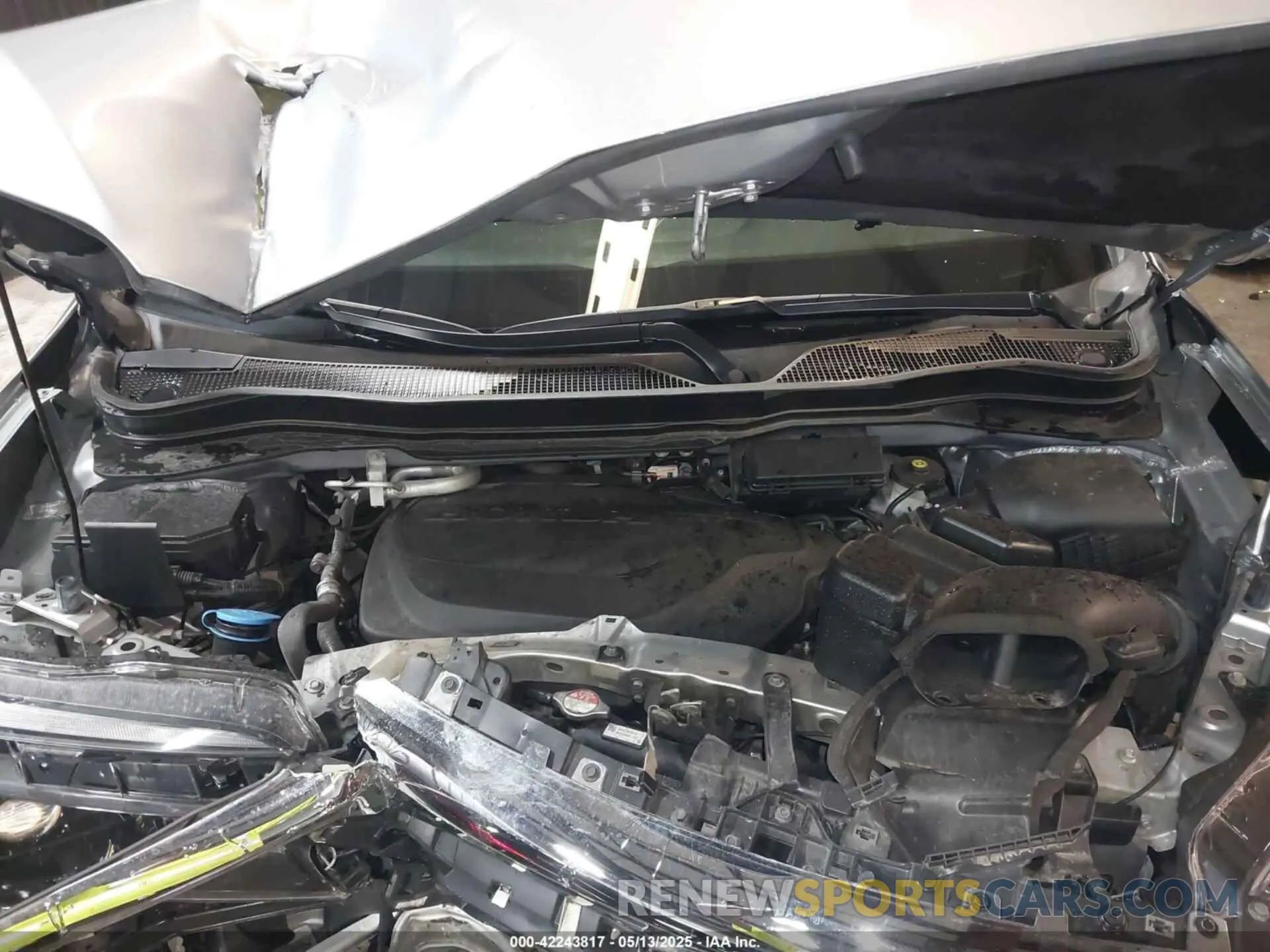 10 Photograph of a damaged car 5FNYF6H59MB047541 HONDA PILOT 2021