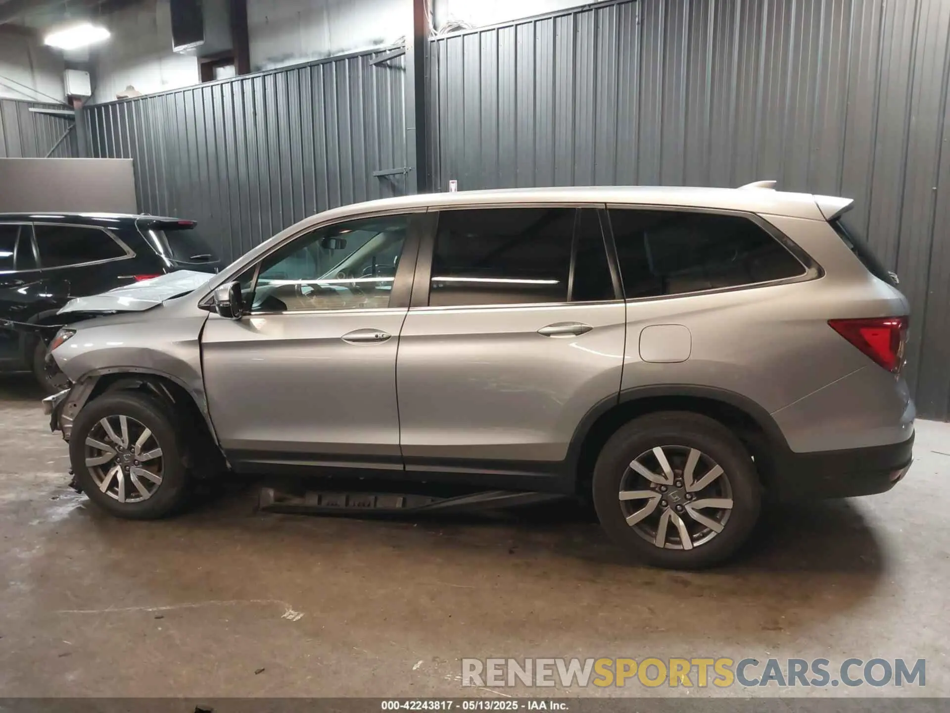 15 Photograph of a damaged car 5FNYF6H59MB047541 HONDA PILOT 2021