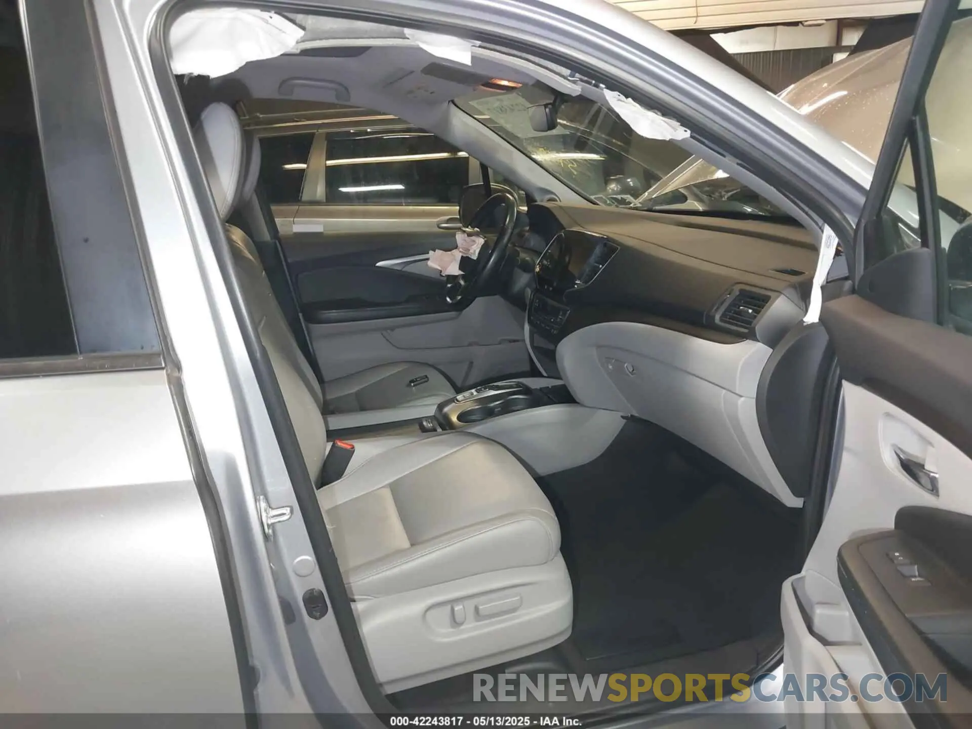 5 Photograph of a damaged car 5FNYF6H59MB047541 HONDA PILOT 2021